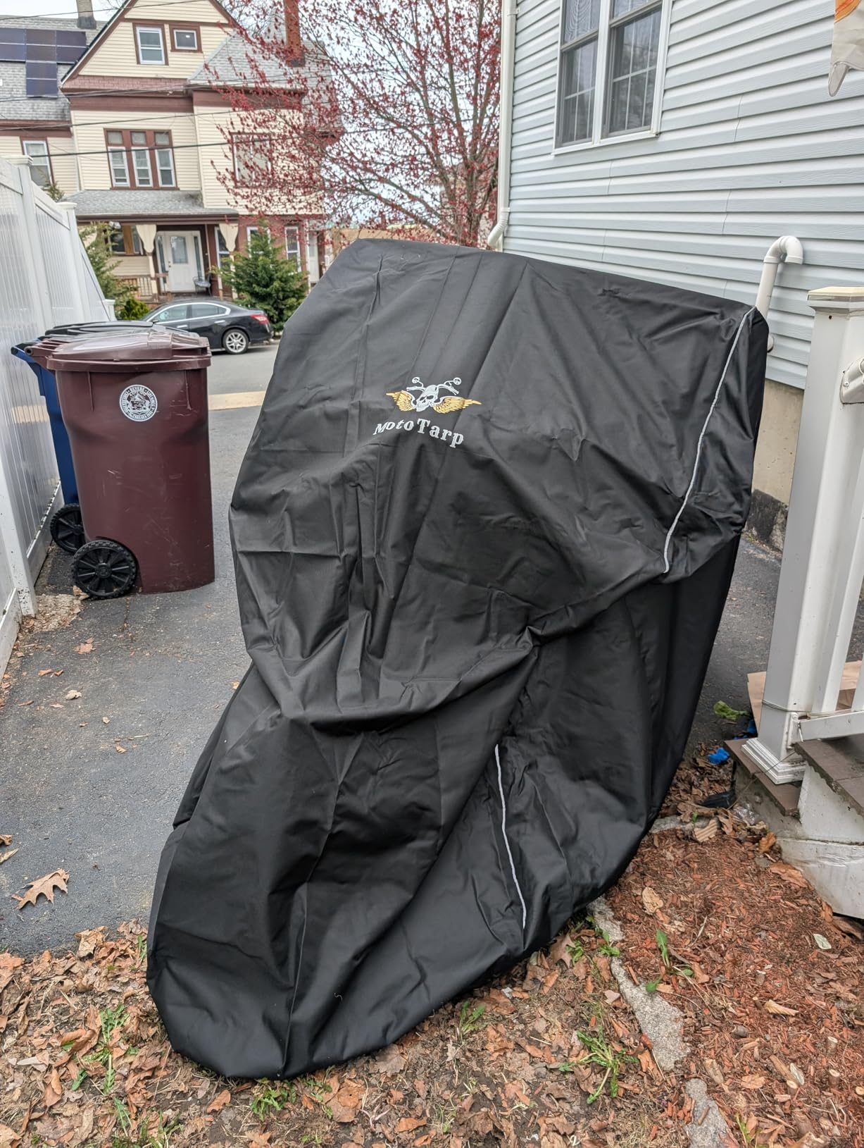 600D Heavy Duty Motorcycle Cover for Touring Models - Waterproof Outdoor Storage, All-Season Weatherproof with Air Vents, Exhaust Heat Shield, Wheel Lock Slots & Reflective Strips customer photo 2