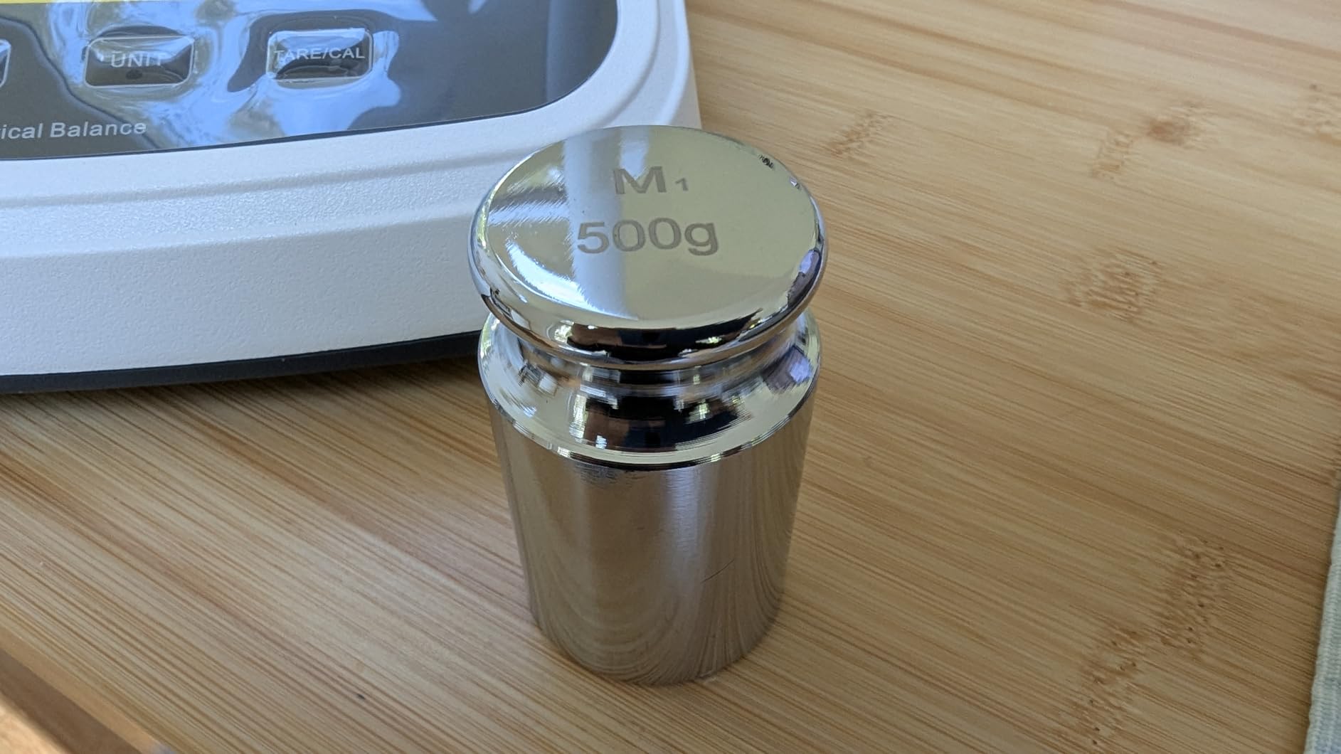 LAB FISH FA3003S Analytical Balance, 300g x 1mg Ext Calibration | Dual display, 300g capacity, 0.001g accuracy, external calibration, lab scale for pharmacy & jewelry weighing customer photo 2