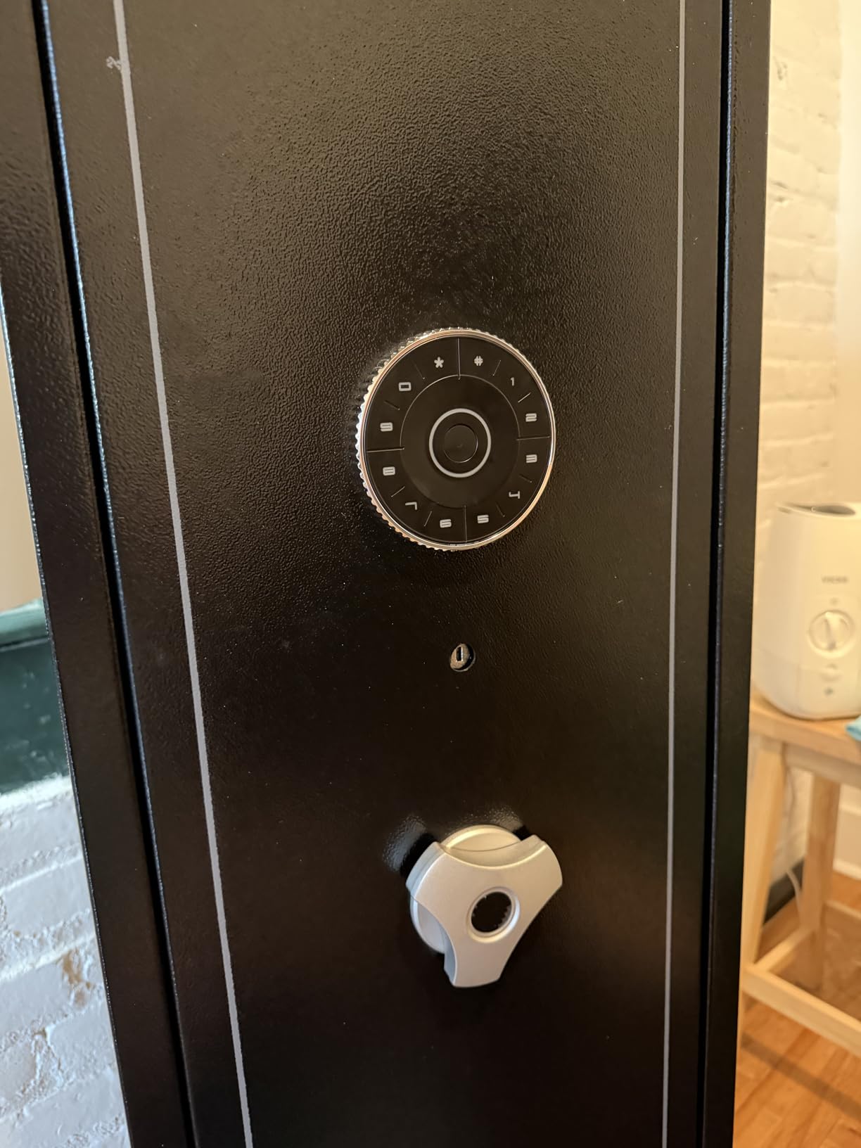 KAER 5-6 Gun Safe, Gun Safes for Rifle and Pistols, No Assembly Gun Cabinets, Rifle Safe, Gun Safes & Cabinets with Drawer, Indoor Gun Rack, Removable Shelf (L) customer photo 2