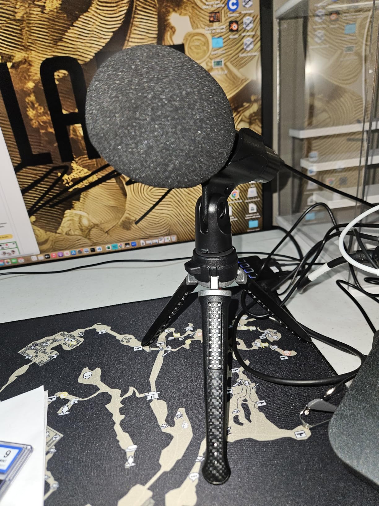 Audiobook Recording Equipment for Home, USB/XLR Dynamic Microphone, Noise-Canceling Handheld, Studio Mic Kit, Ideal for Reading Aloud, Narration, Voice-Over Work customer photo 1
