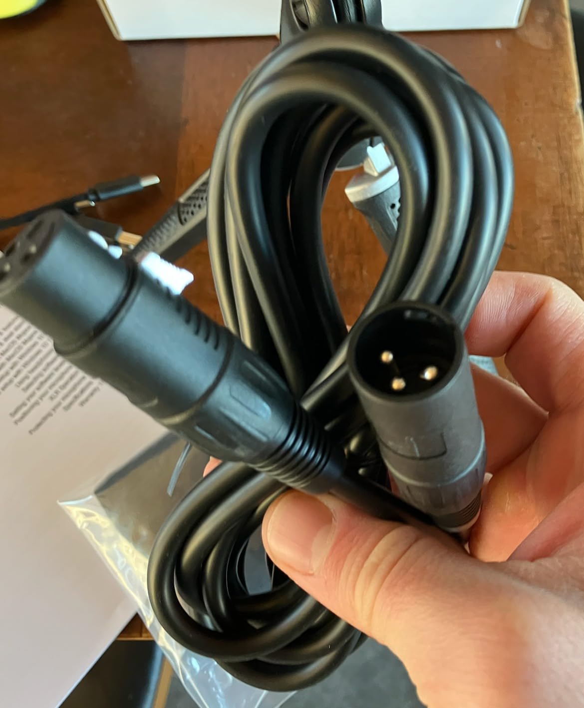 Audiobook Recording Equipment for Home, USB/XLR Dynamic Microphone, Noise-Canceling Handheld, Studio Mic Kit, Ideal for Reading Aloud, Narration, Voice-Over Work customer photo 2