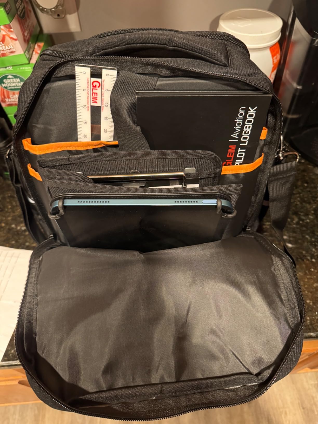 Damero Pilot Headset Bag, Aviation Headset Pilot Bag, Flight Bag for Aviation Headset, Kneeboard, iPad and More, Black, Patent Design customer photo 2