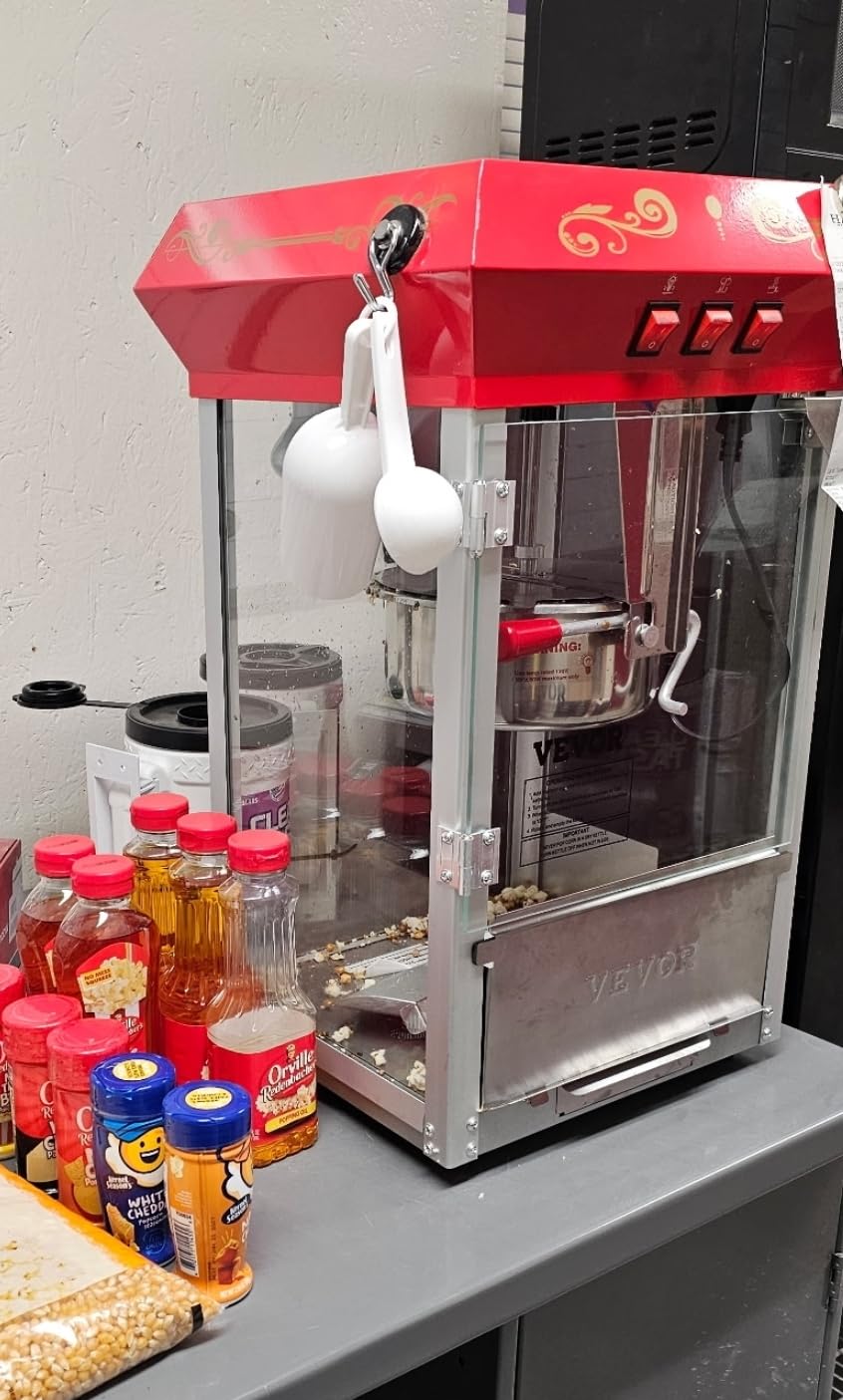 VEVOR Popcorn Maker, 1615W Popcorn Popper Machine, 16 Oz Kettle Large Capacity Countertop Popcorn Maker with Tempered Glass, Includes 3 Stainless Steel Scoops, Movie Theater Style, Red customer photo 1