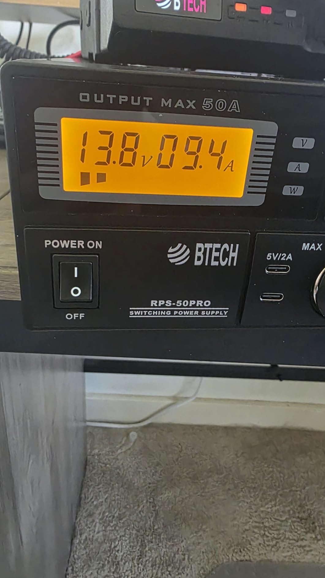 BTECH RPS-50PRO 50A (50 Amp) Regulated Power Supply, AC-to-DC Bench Convertor, Adjustable 9-15V (Fixed 13.8V Option), Anderson Powerpole Connectors, Noise Offset, USB-C, and Cigarette Plug Outputs customer photo 2