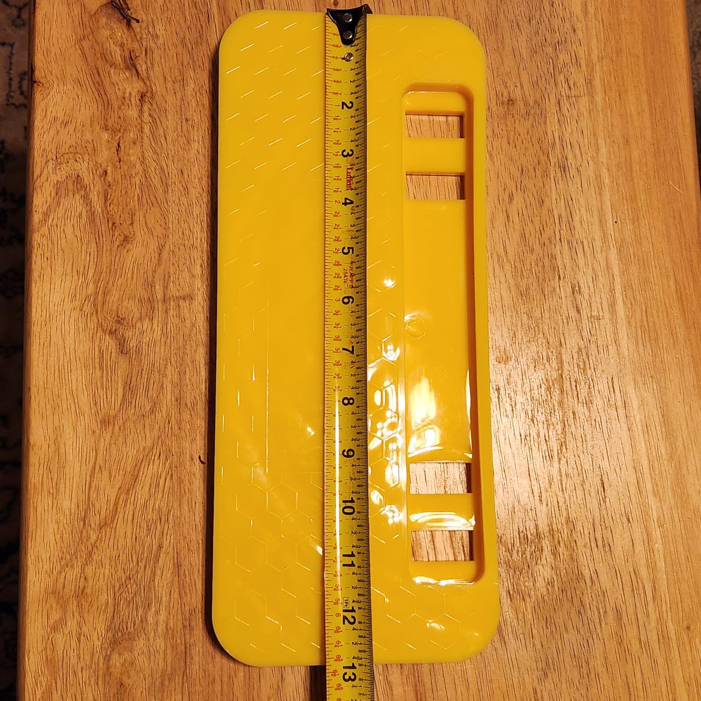 Honey Uncapping Tank Holder, Honey Harvesting Tools, Easy Clean Honey Extractor Tank Bucket Scraper for Beekeeping Hive Frames Cleaning, Fit All 5 or 6 Gallon Bucket customer photo 2