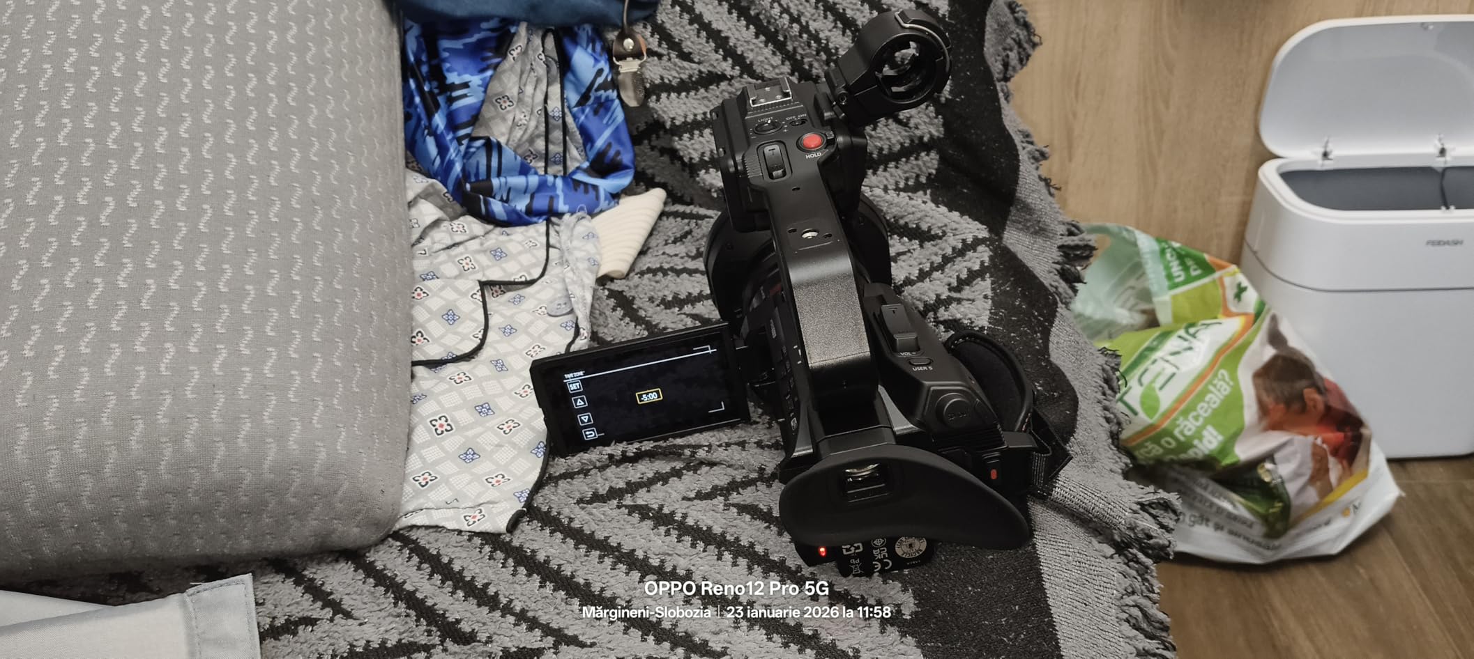 Panasonic X2100 4K Camcorder for Directors, Wide Angle Telephoto Lens with 24X Zoom, Hybrid O.I.S., Lightweight Heat Dispersing Design, Detachable Handle - HC-X2100 customer photo 2