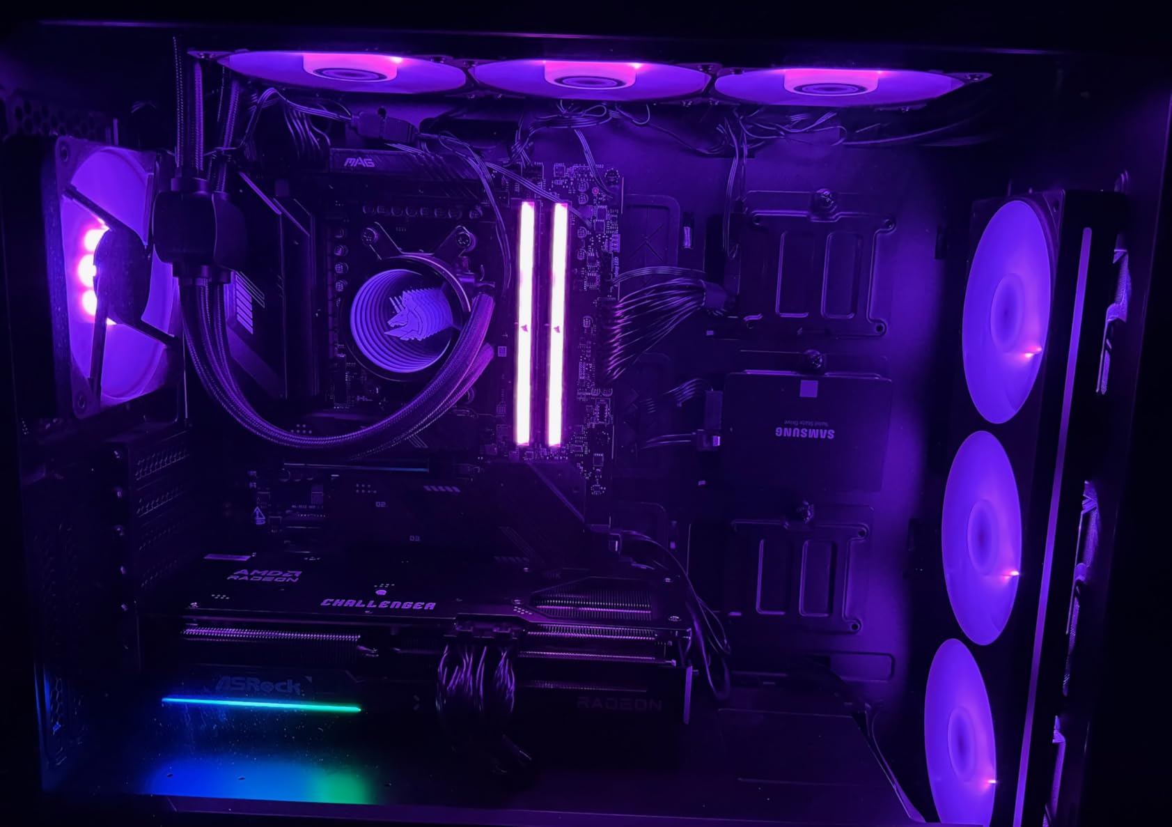 ASRock AMD Radeon RX 9070 Challenger 16GB 2520 MHz 20 Gbps GDDR6 256Bit GPU RT+AI Accelerators PCIe5.0 2x8-pin Triple Fan 700W Graphics Card 0DB Silent Cooling DisplayPort2.1a HDMI2.1b LED Indicator customer photo 2