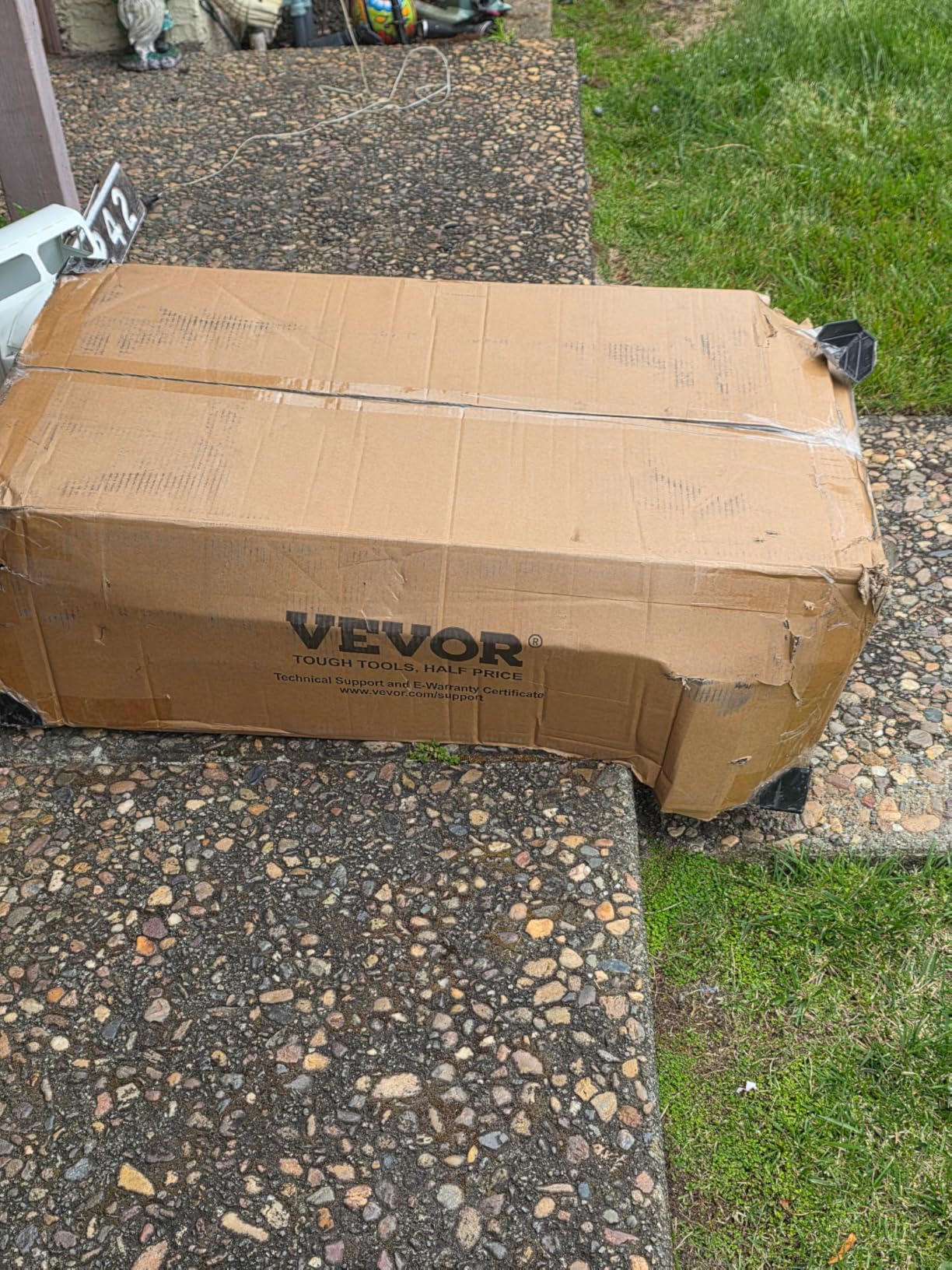 VEVOR 1100 LBS Hydraulic Lift Table Cart with 11