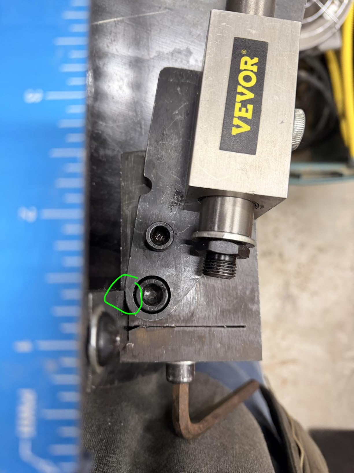 VEVOR Pipe Tube Notcher, 1/2 to 3-inch Tubing Notcher with 0 to 50 Degree Adjustable Angle, Pipe and Tube Notching Tool for Repair Shops, Home Projects, Metalworking customer photo 1
