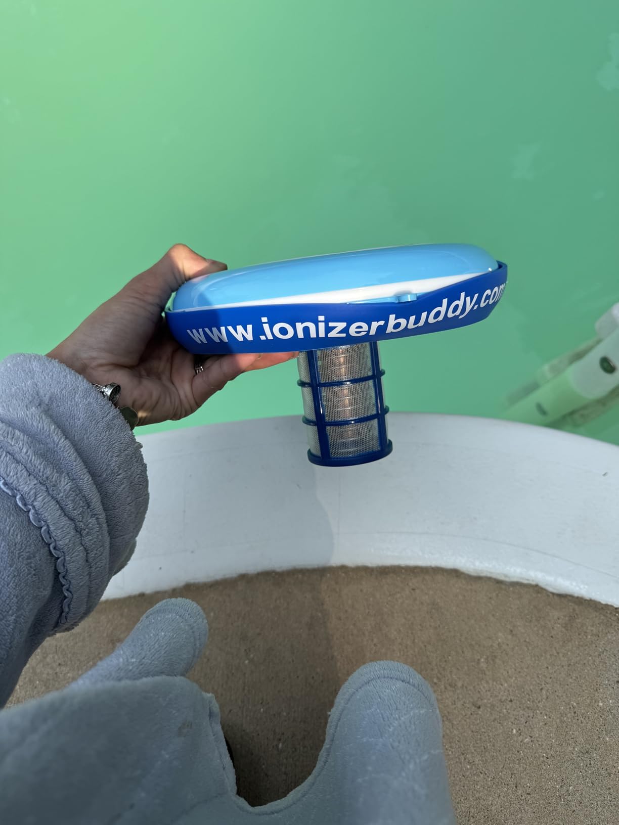 Original Solar Pool Ionizer | Pool Cleaner, use up to 85% Less Chlorine, for Pools up to 35,000 Gal, Lifetime Replacement Program customer photo 2
