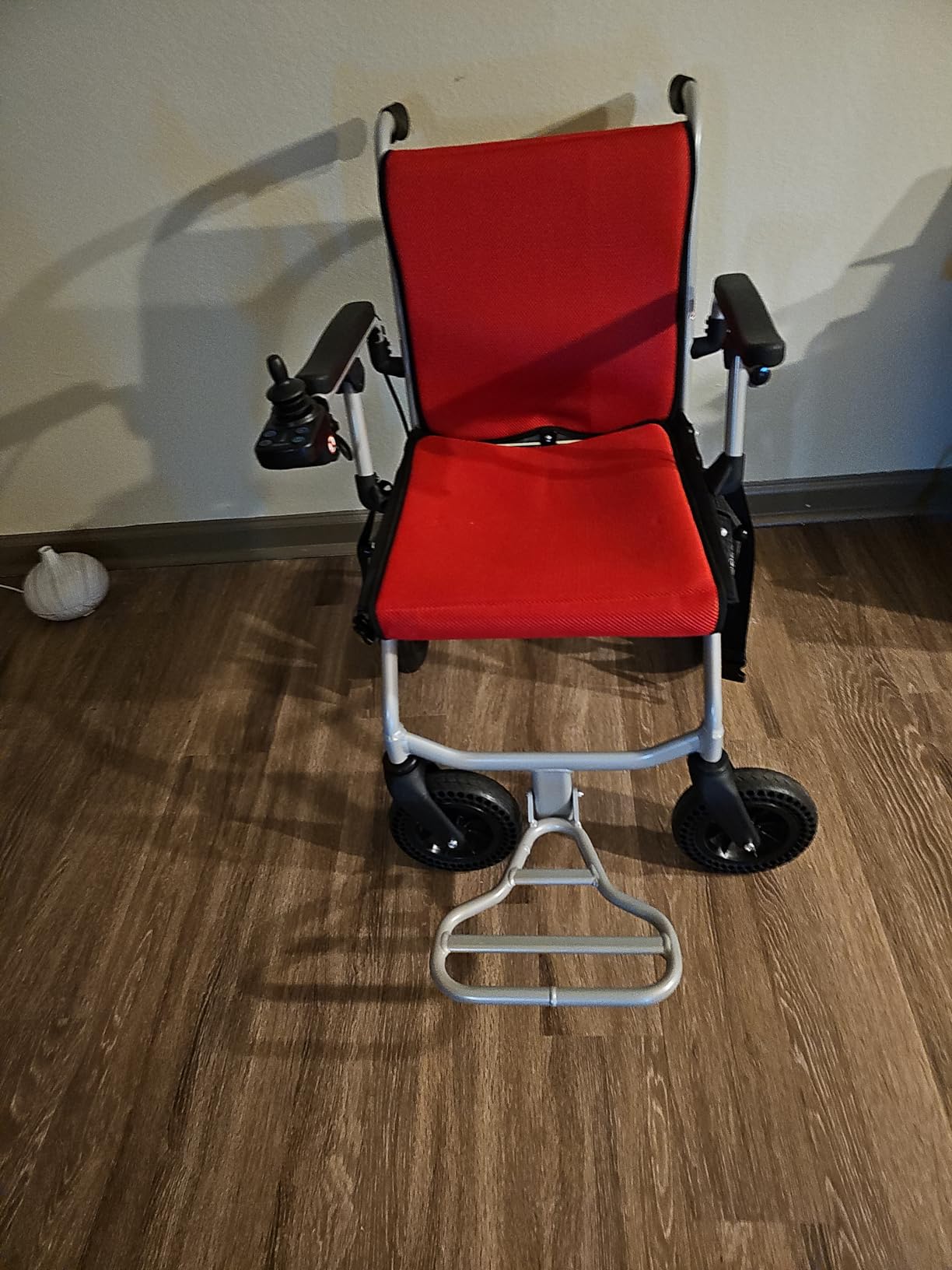 Rubicon DX12 Next Generation, 30-Mile Freedom Range. Airline Approved Electric Wheelchair with Dual 12AH Lithium Batteries, Powerful 2x300W High Performance Motors customer photo 1