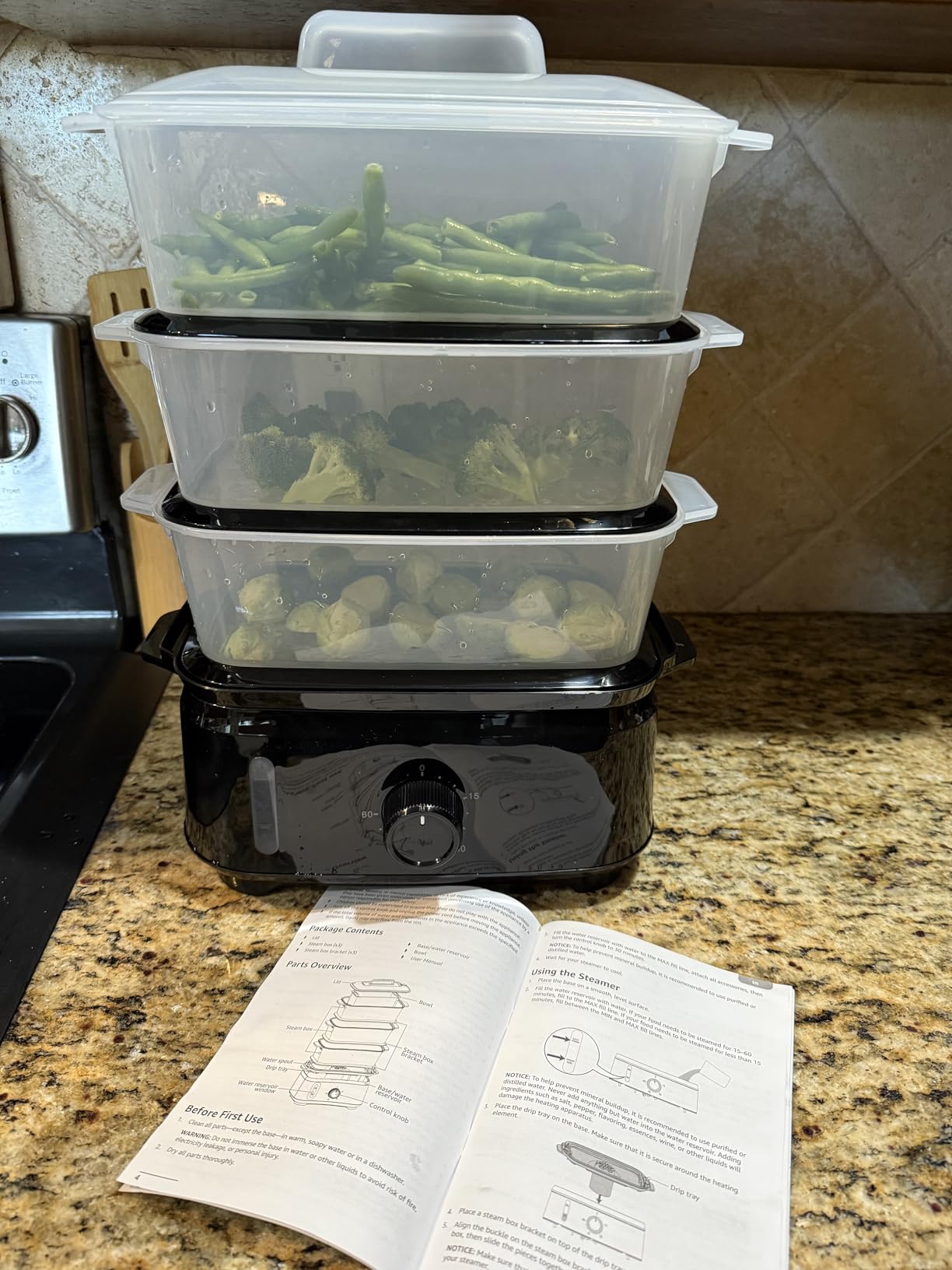 Amazon Basics Electric Food Steamer for Cooking Vegetables, 3-Tier Design, 60-Minute Timer with Auto Shutoff, Easy Water Refill System, BPA-Free, 9.5 QT, Black customer photo 1