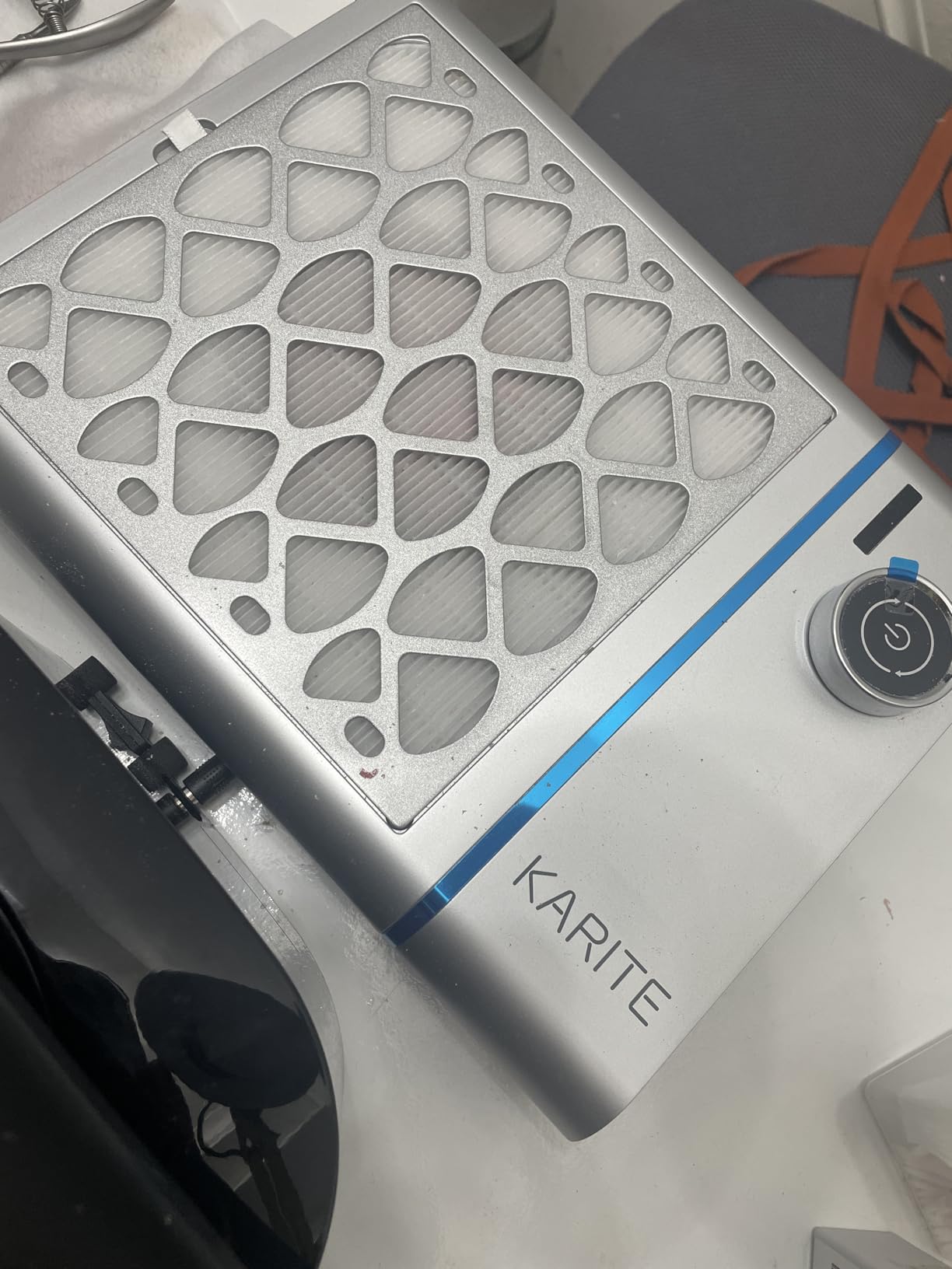 Karite Nail Dust Collector, Upgrade Vacuum Dust Collector with Filter & 30pcs Papers, 5000RPM Power Suction, 6000mAh Rechargeable Dust Collector Nail Tech, Cordless for Easy Use and Cleaning customer photo 1