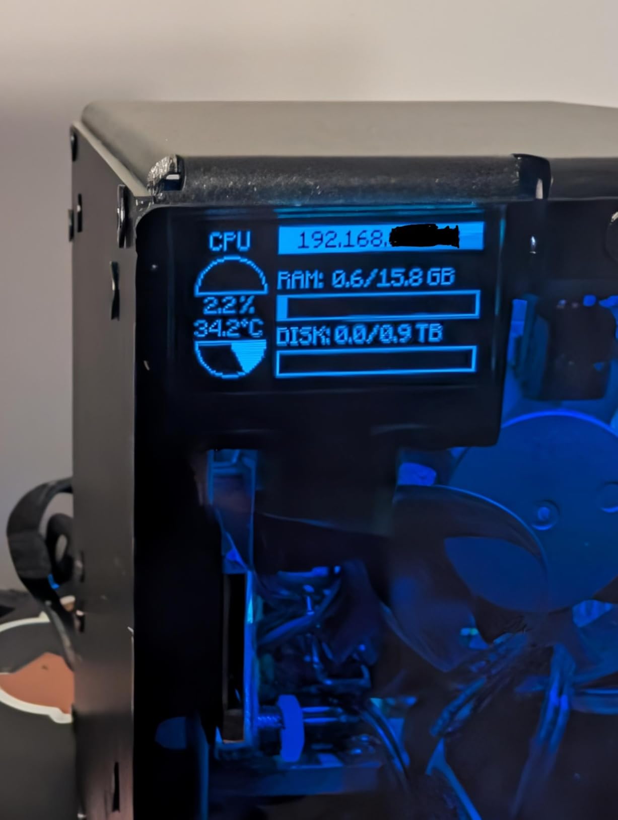 Pironman 5-MAX Raspberry Pi 5 Case Dual NVMe M.2 SSD PCIe, Mini PC NAS RAID 0/1 Hailo-8L AI Accelerator PWM Tower Cooler+Dual RGB Fans, OLED Module, Safe Shutdown, Standard HDMI (RPI5 Not Included) customer photo 1