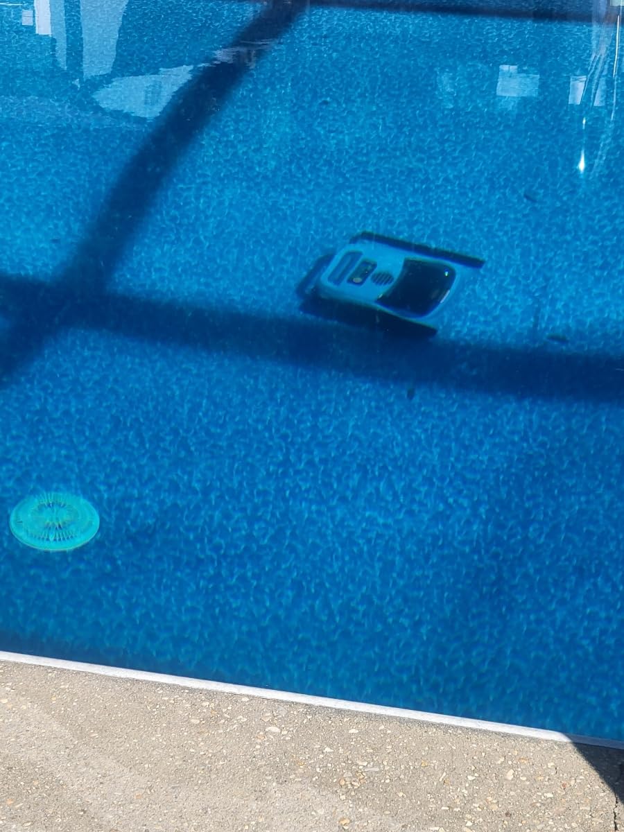 (2026 Upgrade) Cordless Robotic Pool Cleaner, 180 Mins Runtime Robotic Pool Vacuum for Inground Pools, Wall & Waterline Climbing Automatic Pool Vacuum with Sonar Navigation, Pool Up to 2150 Sq.ft customer photo 1