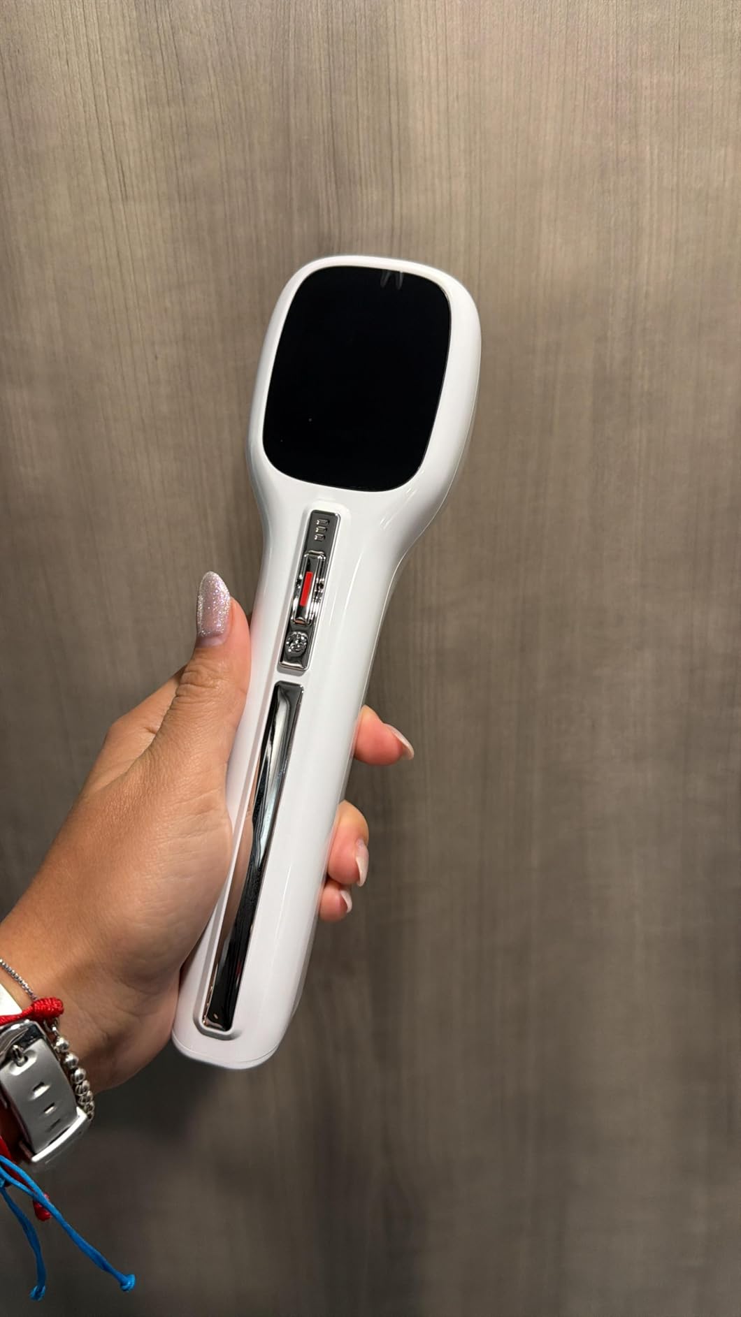 Cold Laser Therapy Device - Dual Wavelength 4×808nm & 14×650nm Red Light Therapy Wand, Handheld Infrared Light Therapy for Humans & Pets, Red Light Therapy for Body, Joint, Back, Knee, Muscle customer photo 2
