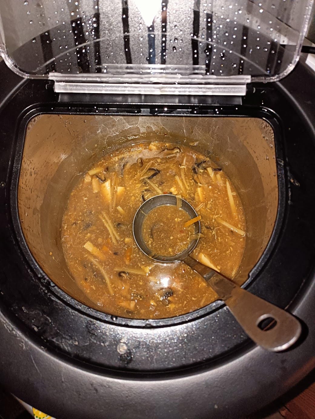 YUANHAO 8 Qt. Black Soup Kettle Warmer - 120V, 450W customer photo 1