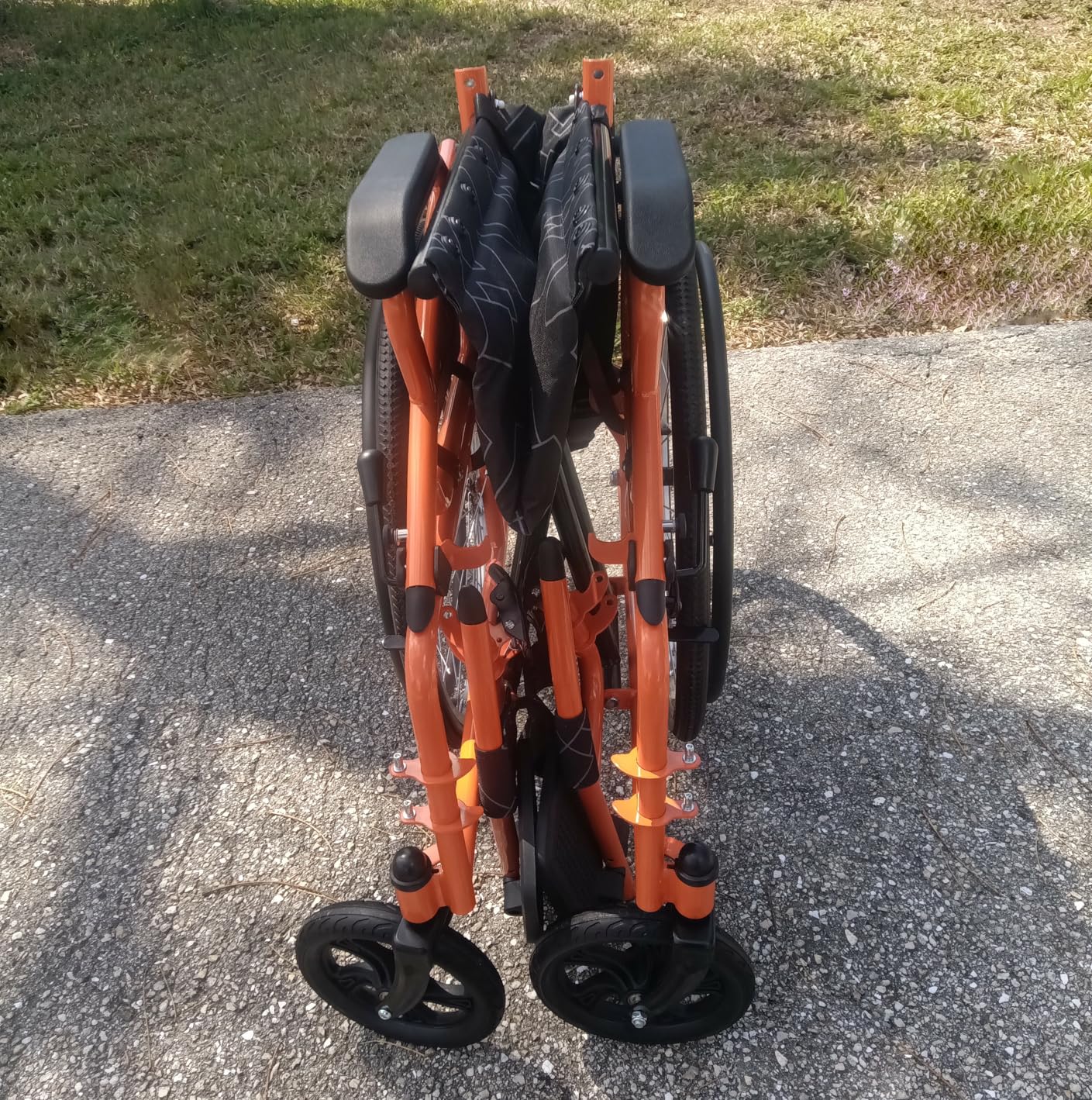 VOCIC Wheelchair for Adults Lightweight Portable Folding Wheelchair for Seniors with Flip-Back Arm Self-Propelled Wheelchair for Seniors with Double-Brake Design with 23.6-Inch Large Rear Orange customer photo 2