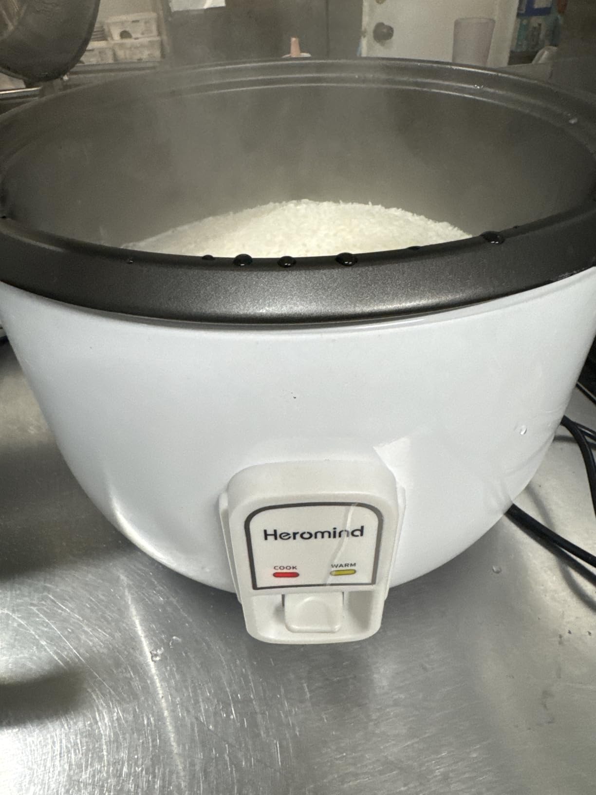 Commercial Rice Cooker, 90-Cup Rice Cooker, 16Qt Large Rice Cooker with Nonstick Inner Pot, Fast Cooking and Auto Keep Warm, with Rice Cup and Paddle, Easy to Clean, 1950W customer photo 1