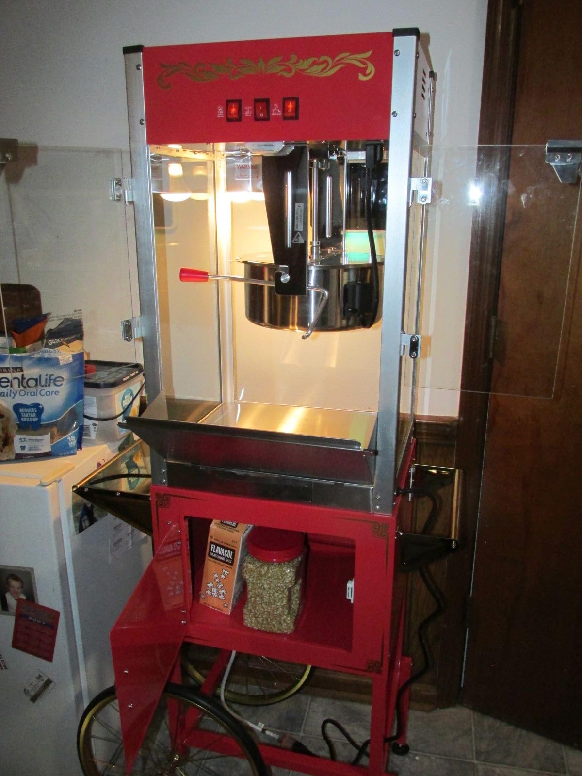 Commercial Popcorn Machine, Authentic 16oz Kettle Countertop Popcorn Maker with Waming Deck, 1600W Large Popcorn Machine for Restaurant, Concession Stand, Carnival, School, Office, Red customer photo 2