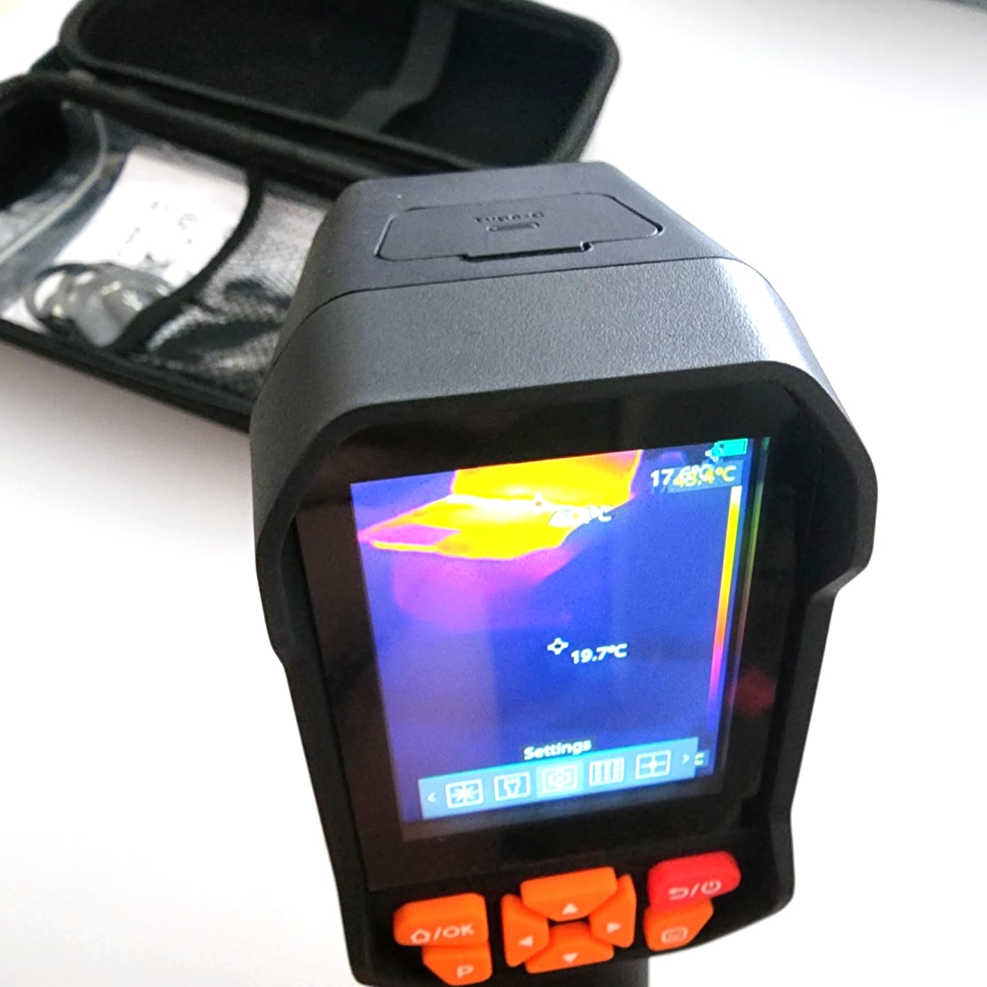 Tadeto Infrared Thermal Camera, Thermal Imaging Camera with Laser Pointer, 256*192 TISR Resolution IR Camera with 320*240 LCD Screen and 9 Thermal Palettes for Electrical/AC/HVAC/Pet/Home Inspection customer photo 2
