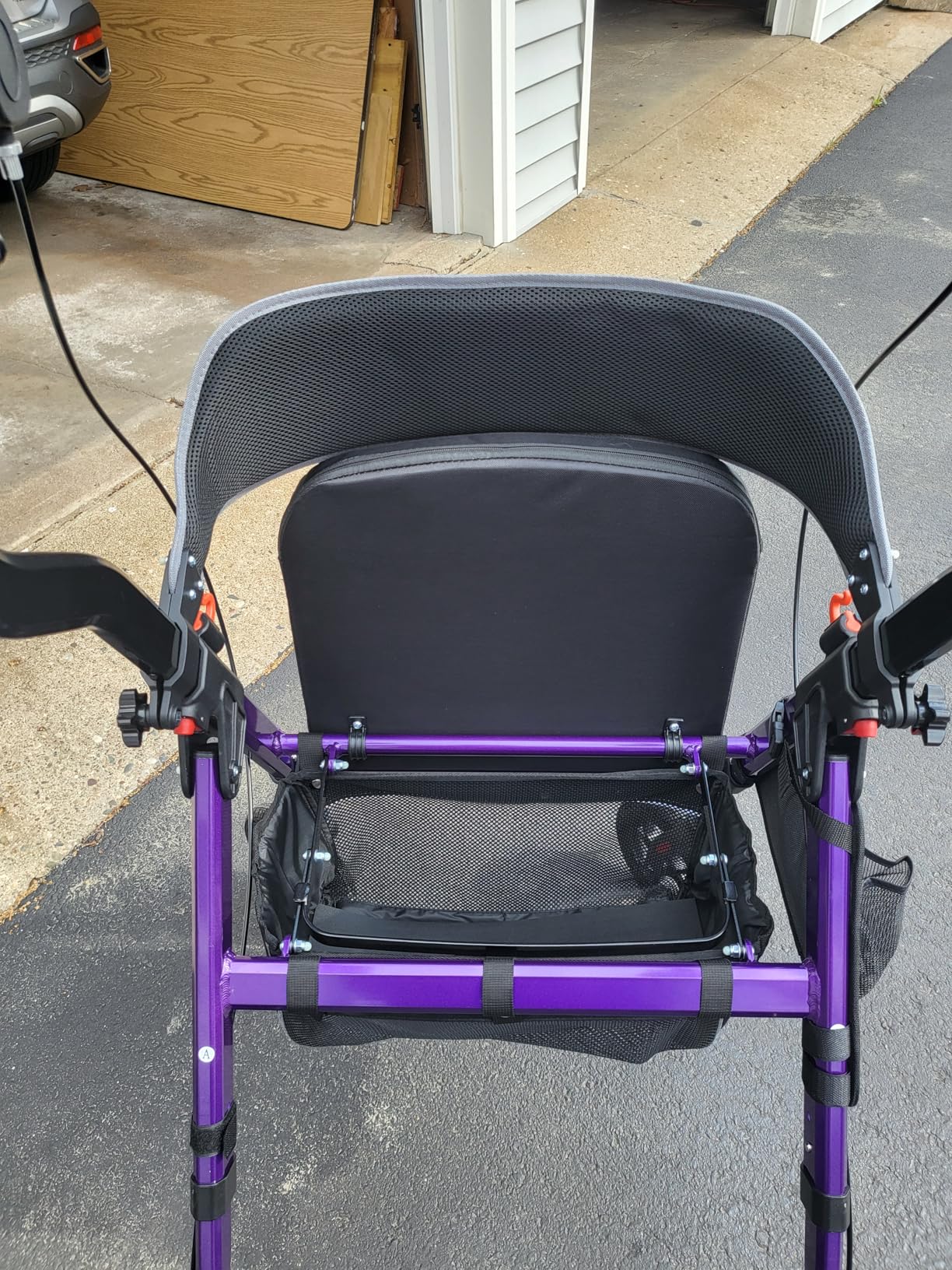 BlessReach Heavy Duty Upright Rollator Walker for Seniors with Seat, 450lb Capacity, 8