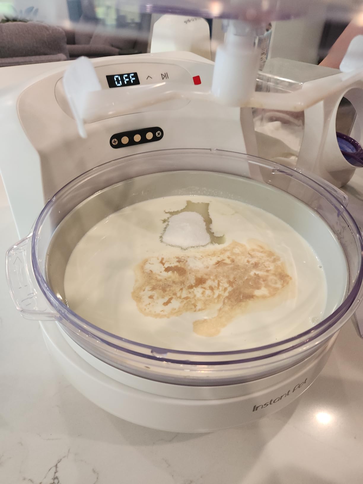 Instant Pot InstantChill Ice Cream Maker with Built-In Compressor, No Pre-Freezing, Real Ice Cream in Minutes, Gelato, Sorbet, Rolled, Non-Dairy, Mix-Ins, Easy Clean Up, Quiet, Makes Up to 2 Pints customer photo 2