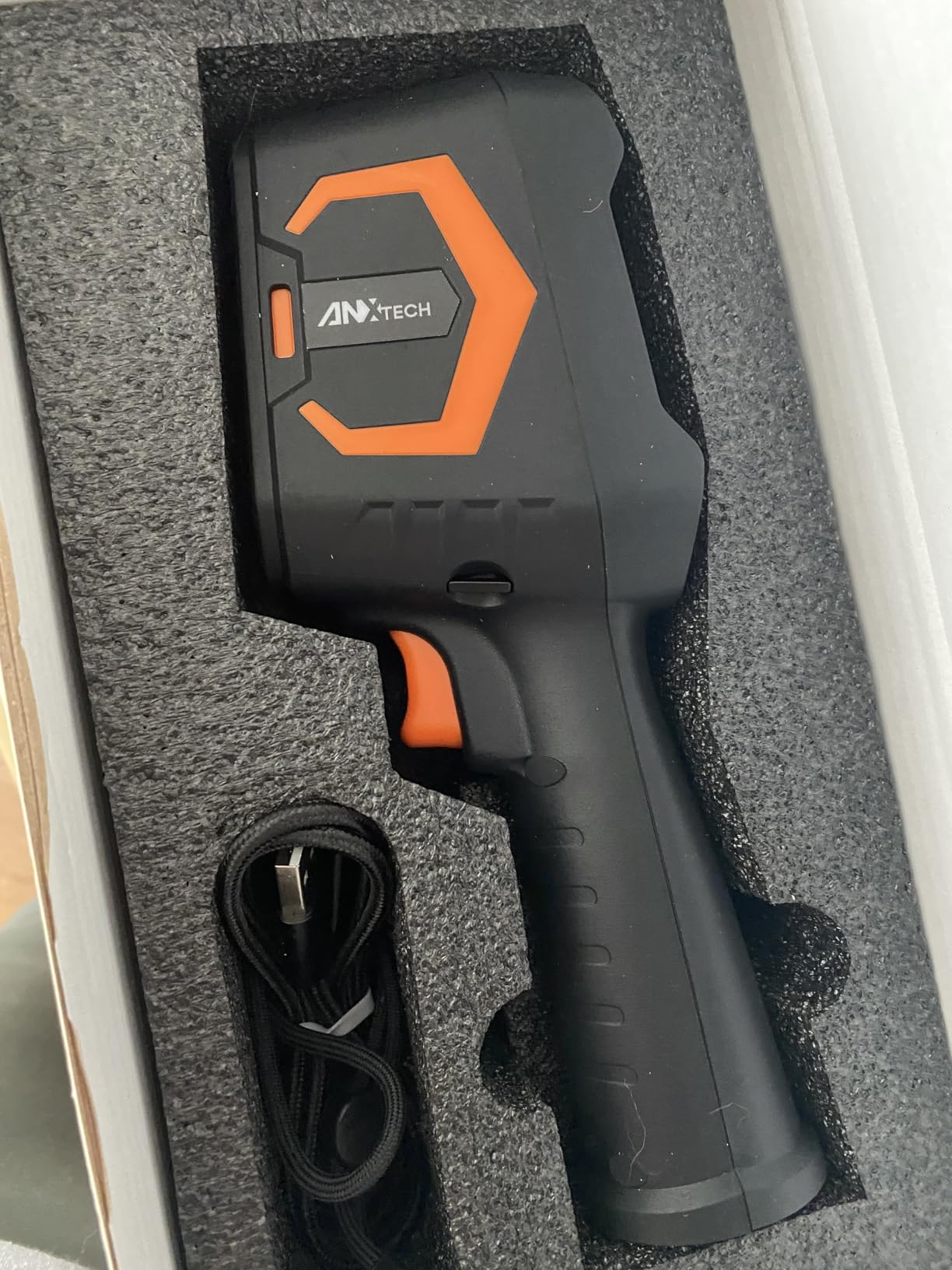 Handheld Dual Lens Thermal Imaging Camera with 2MP Visual Camera, 512x384 Super Resolution, -4°F~1022°F, PC 2D/3D Image Analysis for Hidden Water Leak Detection & Moisture Inspection customer photo 1