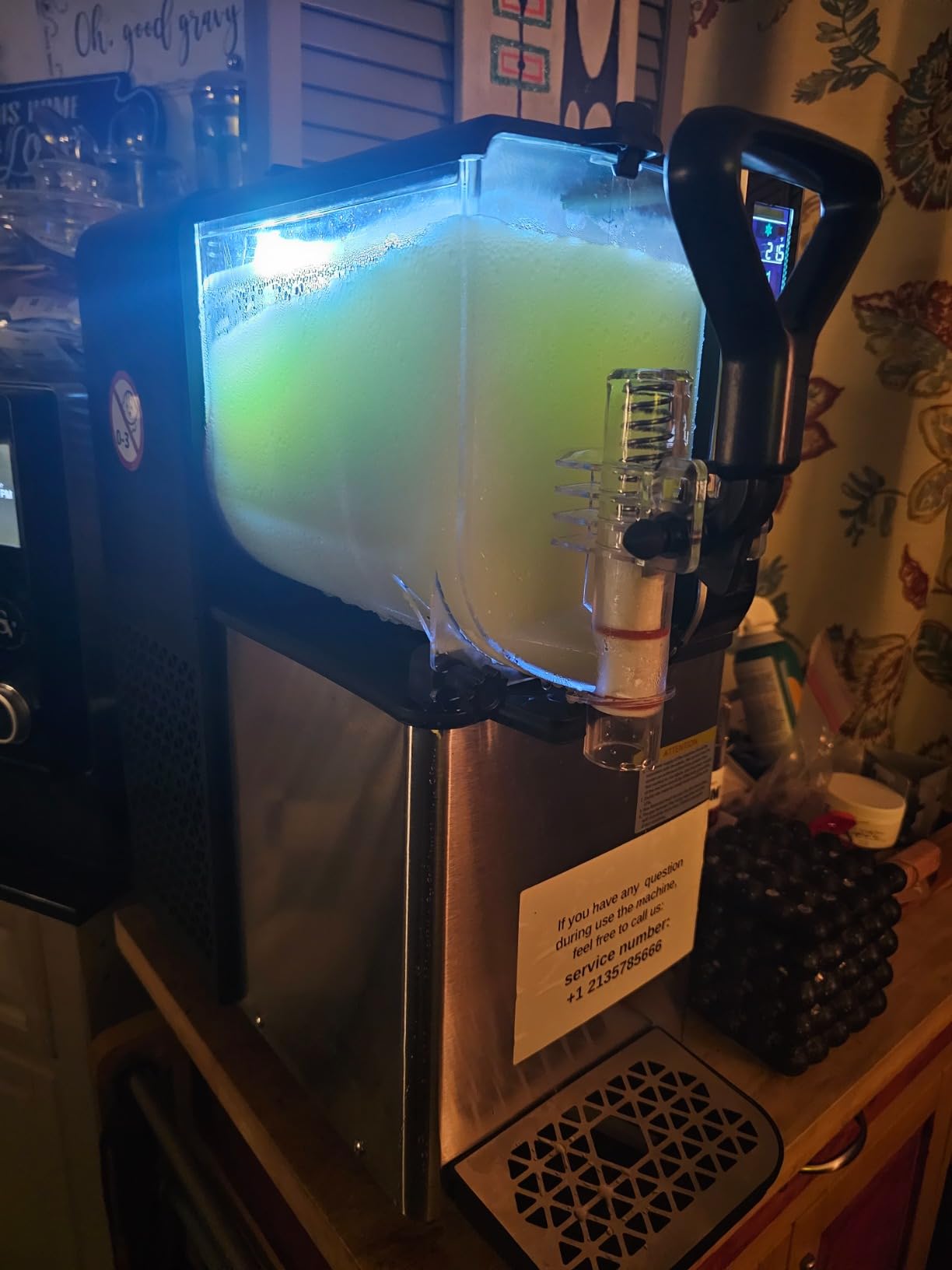 Commercial Slushie Machine, 1.05 Gallons x 3 Tank Frozen Margarita Machine with LED Lights for Business Birthday Party, 580W Slush Machine with Auto Clean for Margaritas Frozen Cocktails customer photo 2