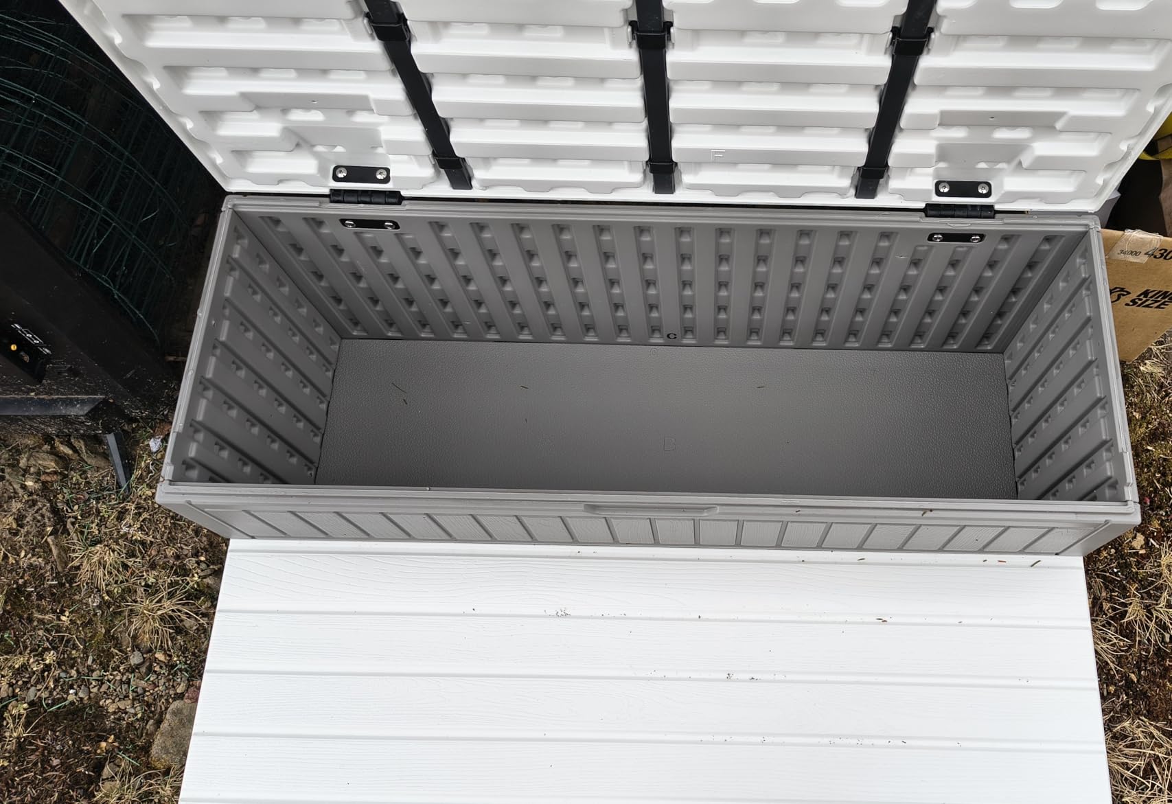 CAMMOO Hot Tub Steps - Double-Decker Large Storage & Snap-Together Assembly, Fully Sealed Spa Steps with Non-Slip Wider Step, Hot Tub Stairs, Outdoor/Indoor, Grey-White customer photo 2