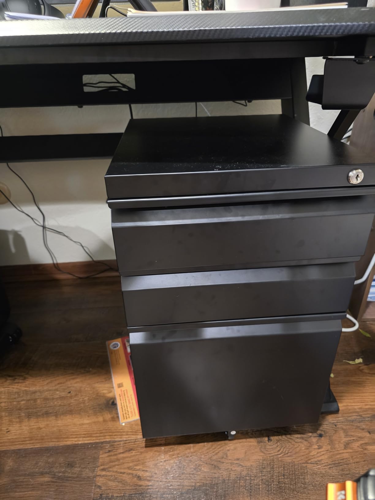 DEVAISE Metal Lateral File Cabinet with Lock, 3 Drawer Filing Cabinet for Legal/Letter/A4/F4 Size, Storage Cabinet for Home Office School, Assembly Required, 16 D x 35 W x 41 H customer photo 2