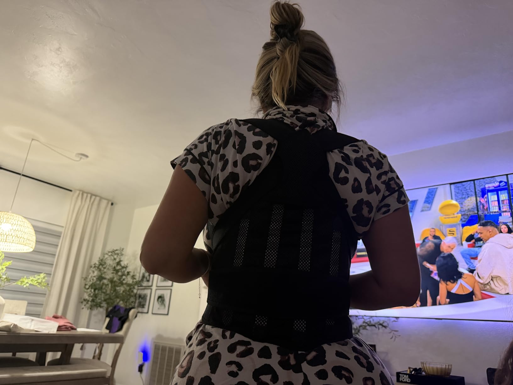 Posture Corrector for Women & Men, Back Brace Straightener with Adjustable Support, Relief for Neck/Shoulder/Back Pain, Scoliosis & Hunchback Correction, Breathable Mesh Design customer photo 1