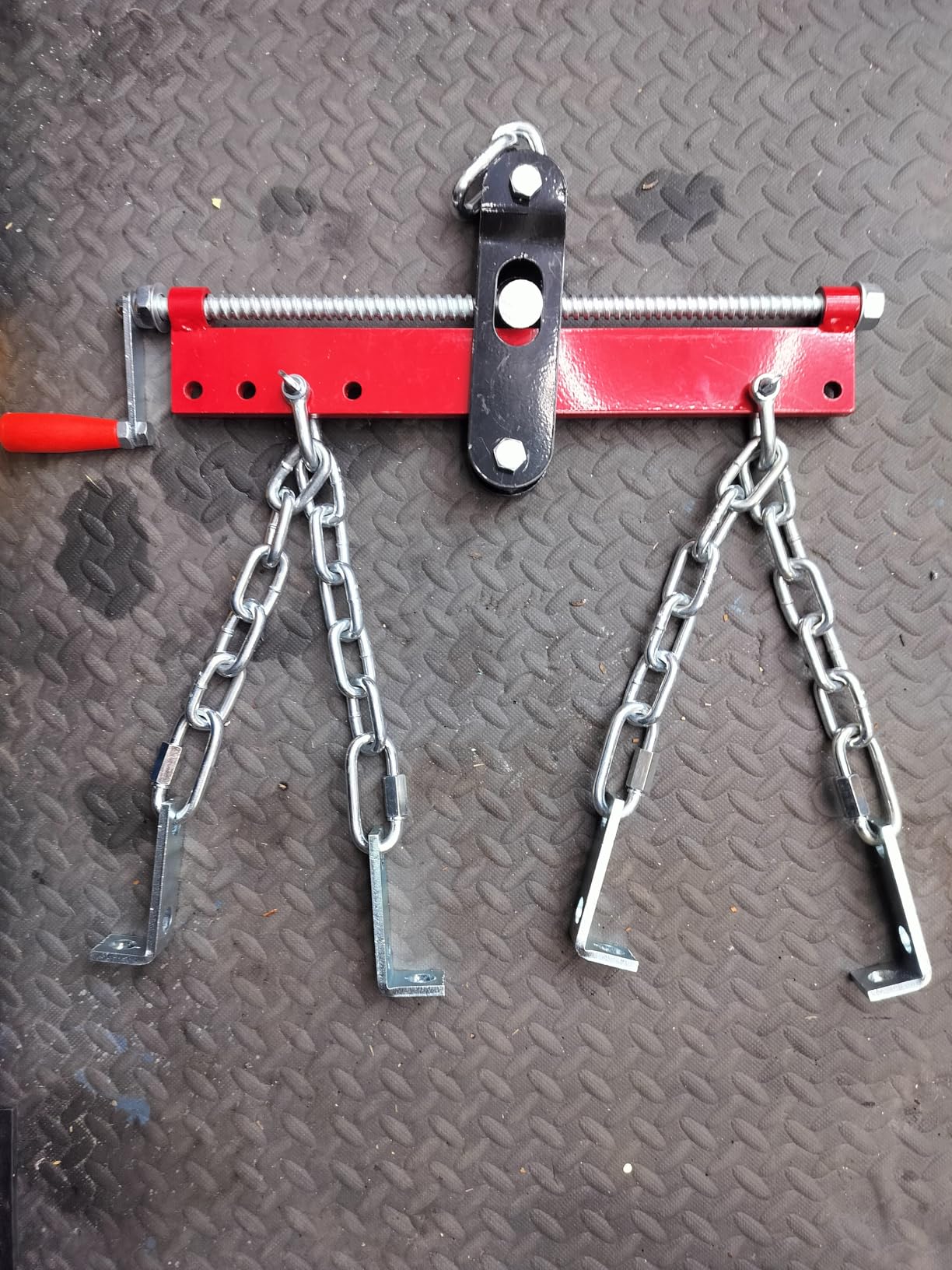 GarveeTech Cherry Picker Engine Hoist, Folding Engine Crane, 2 Ton 4400lb Engine Hoist Lift, Heavy Duty Hydraulic Engine Shop Crane with 6 Casters, Telescopic Boom Hitch, Red customer photo 2