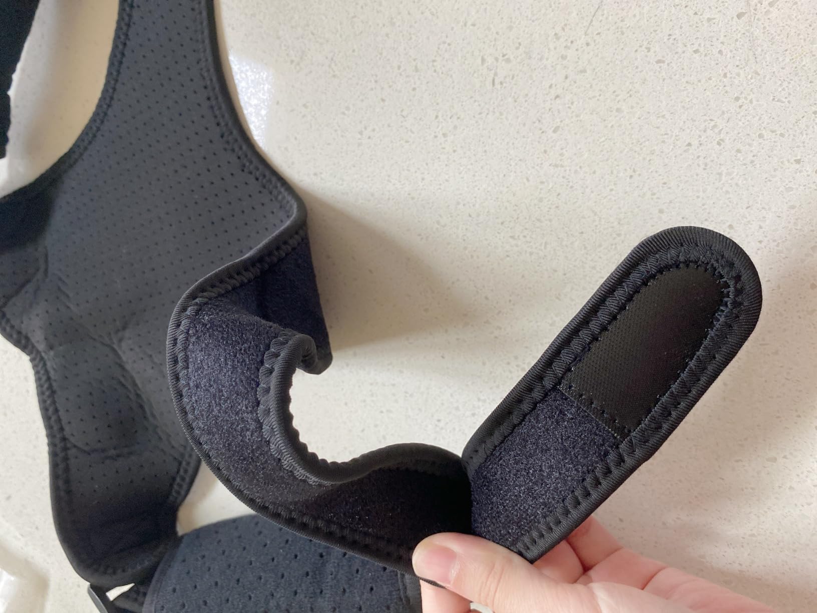 Posture Corrector Upper Back Brace Neck Shoulder Back Support Brace Pain Relief Belt for Women Men Braces Spine Straightener Breathable customer photo 2