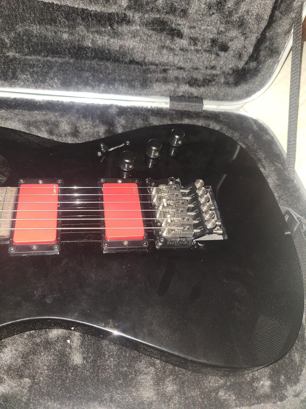 ESP LTD Kirk Hammett KH-202 - Black customer photo 2
