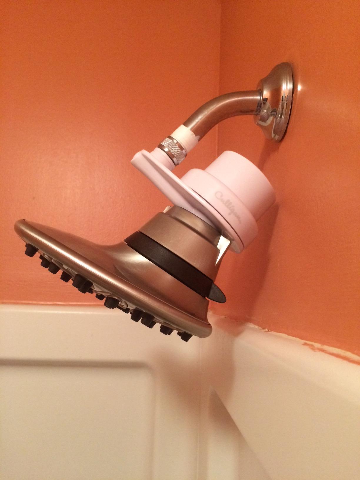 Culligan ISH-100 Inline Showerhead Filtration Attachment with Filter, 10,000 Gallon, White customer photo 2