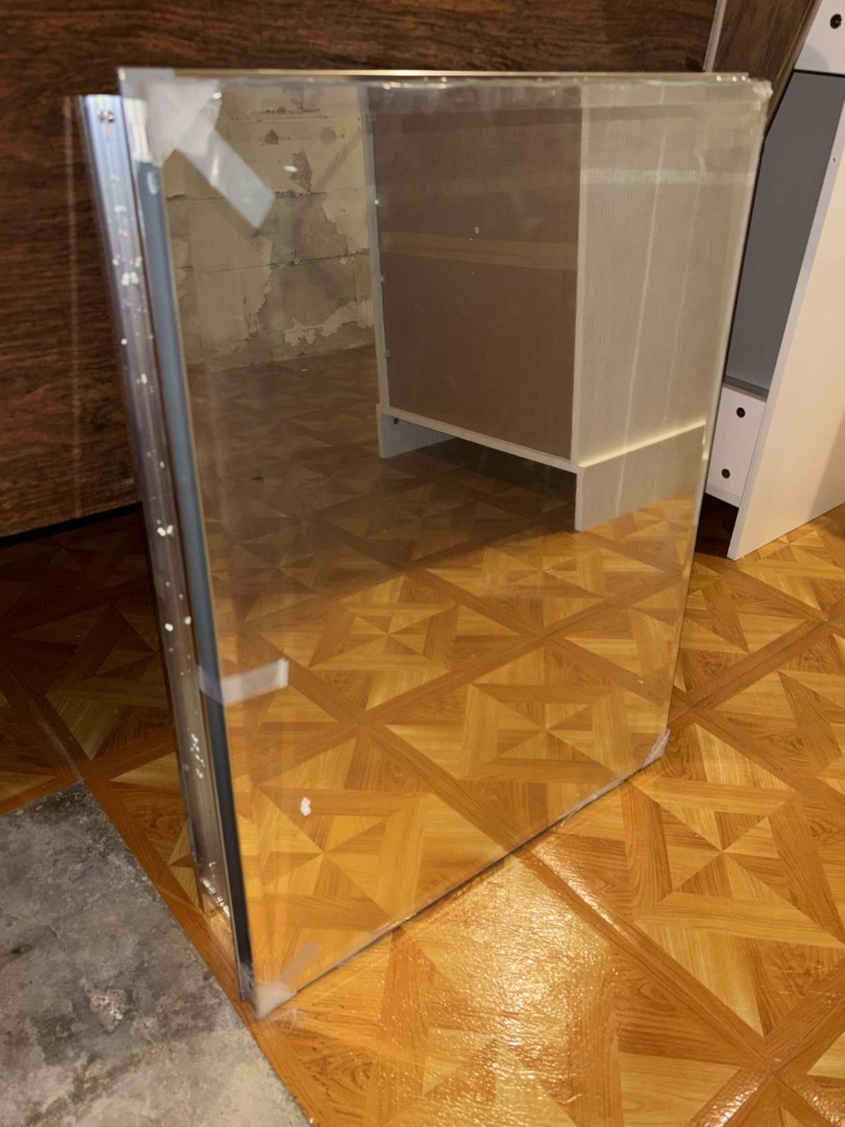 Kohler CB-CLC2026FS Frameless Bathroom Mirror Medicine Cabinet, Single Door, Rectangular Beveled Edge Frame, Adjustable Shelves, 20 in. W x 26 in. H customer photo 1