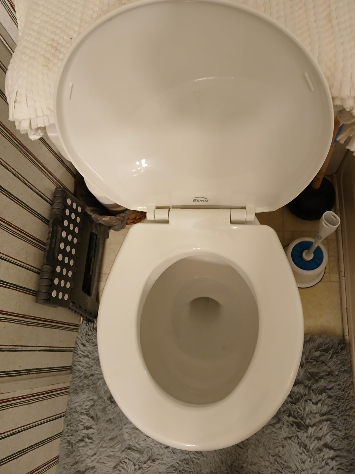 Carex Toilet Seat Riser, Elongated Raised Toilet Seat Adds 3.5 inches to Toilet Height, Bolt-On Installation Under Existing Toilet Seat, 300 Pound Weight Capacity customer photo 1