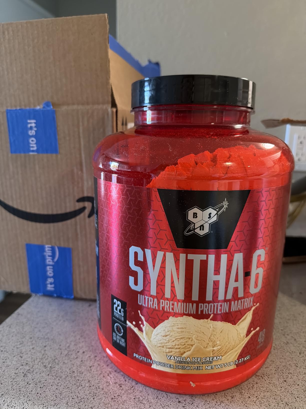 BSN SYNTHA-6 Whey Protein Powder, Micellar Casein, Milk Protein Isolate Powder, Vanilla Ice Cream, 5 Pounds, 48 Servings (Pack of 1) customer photo 1