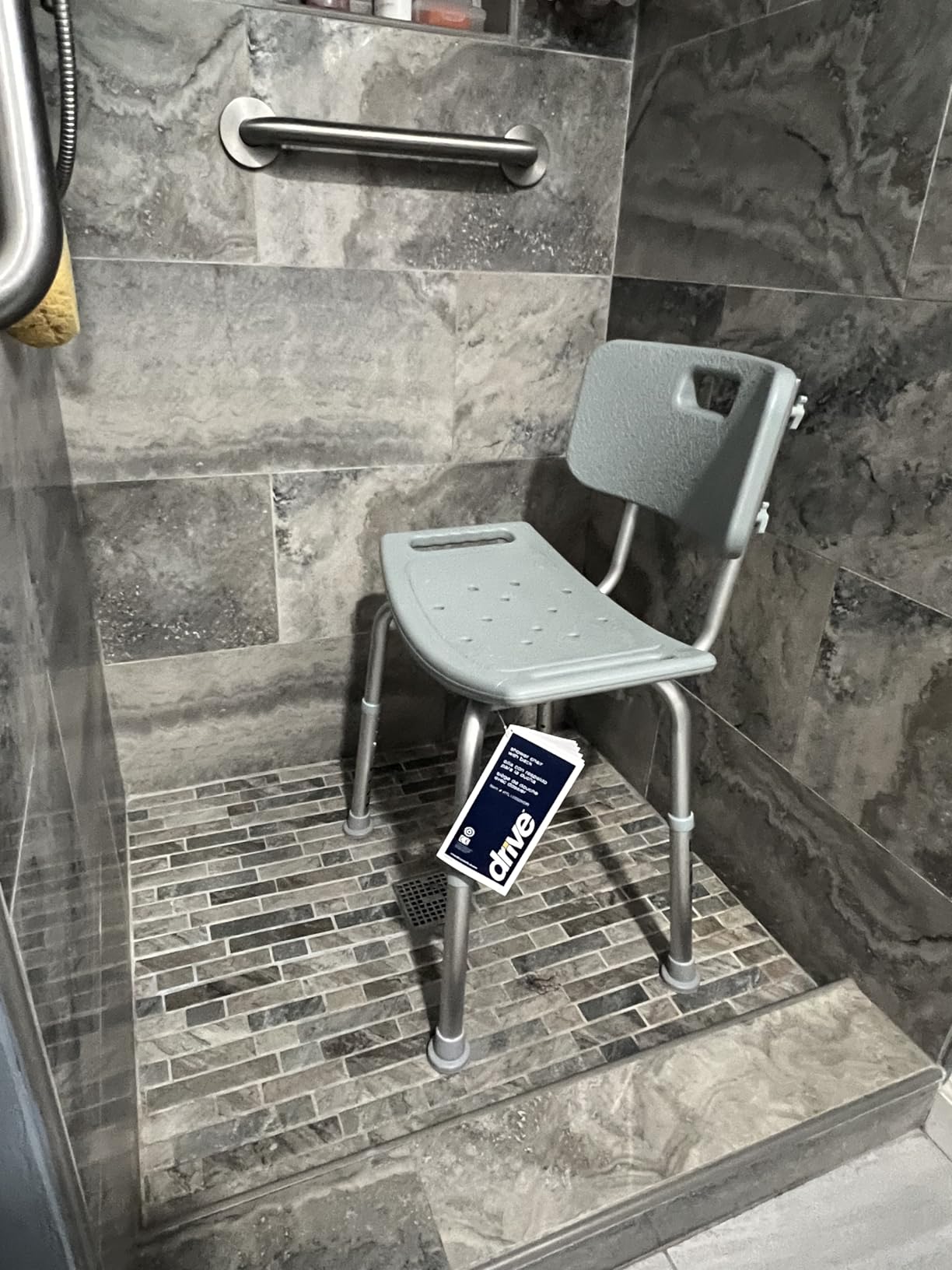Drive Medical Shower Chair with Back - Adjustable Bathroom Bench - Suction Feet - Lightweight Durable Construction - Comfortable Contoured Seat - Grey customer photo 2