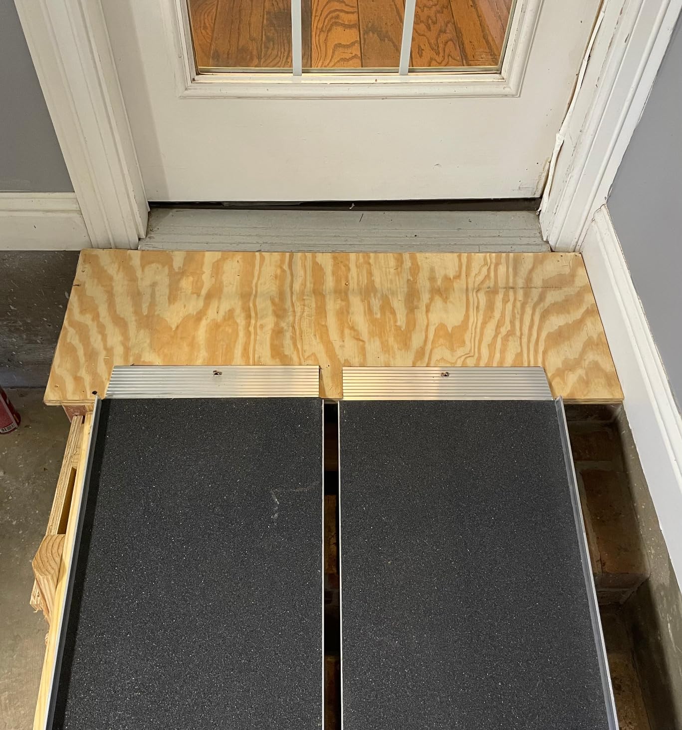 EZ-ACCESS Suitcase Trifold Portable Aluminum Folding Wheelchair Ramp with Non Slip Applied Surface, Self-Adjusting Bottom Transition Plates, Heavy Duty 800 lbs, for Home Steps & Doorways, 8-Foot customer photo 2