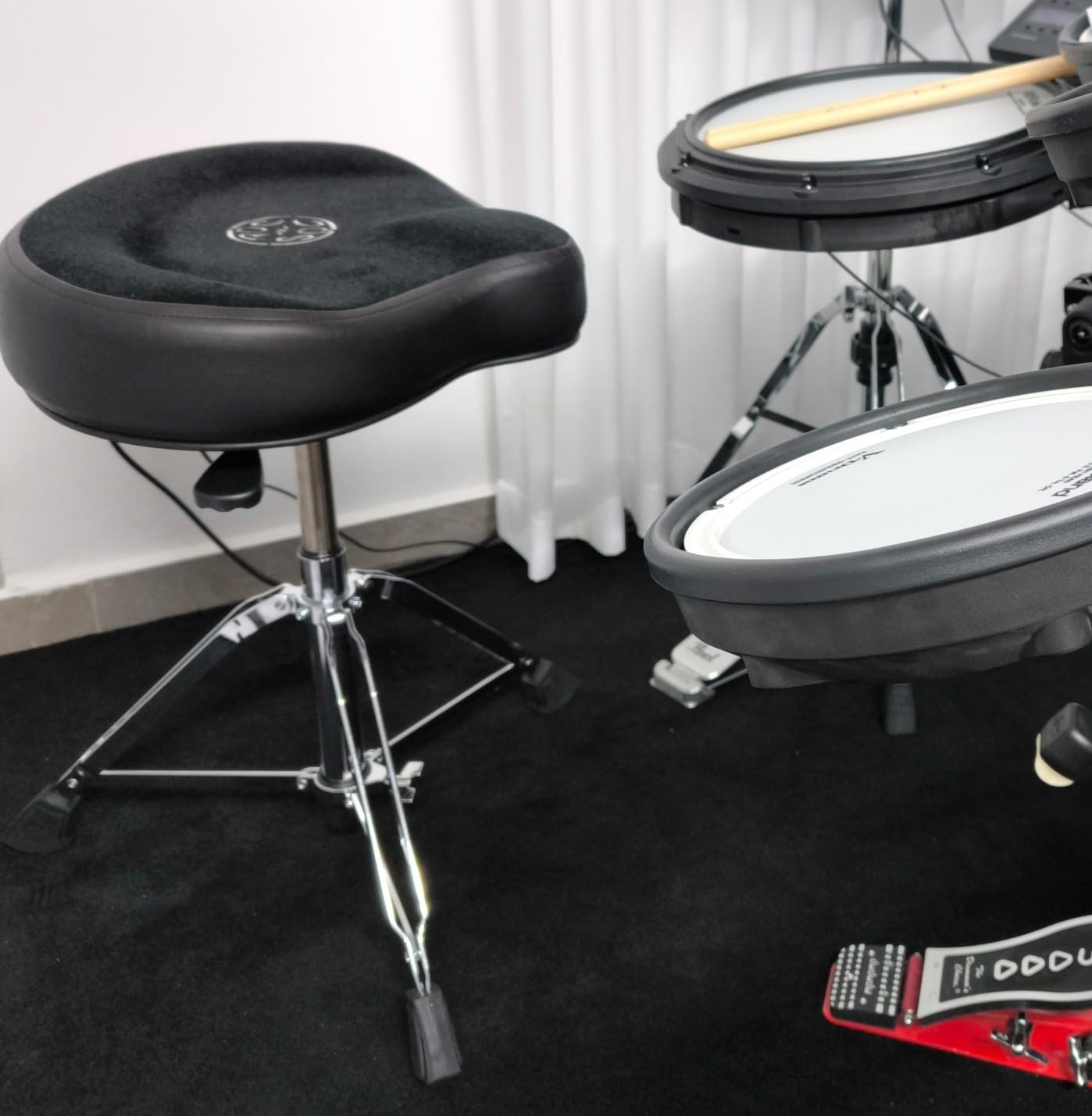 ROC-N-SOC Nitro Drum Throne with Original Saddle - Black customer photo 2