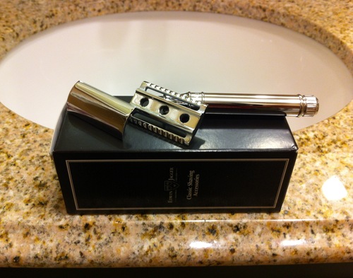 Edwin Jagger DE89BL Chrome Reusable Classic Double Edge Safety Razor for Men customer photo 2