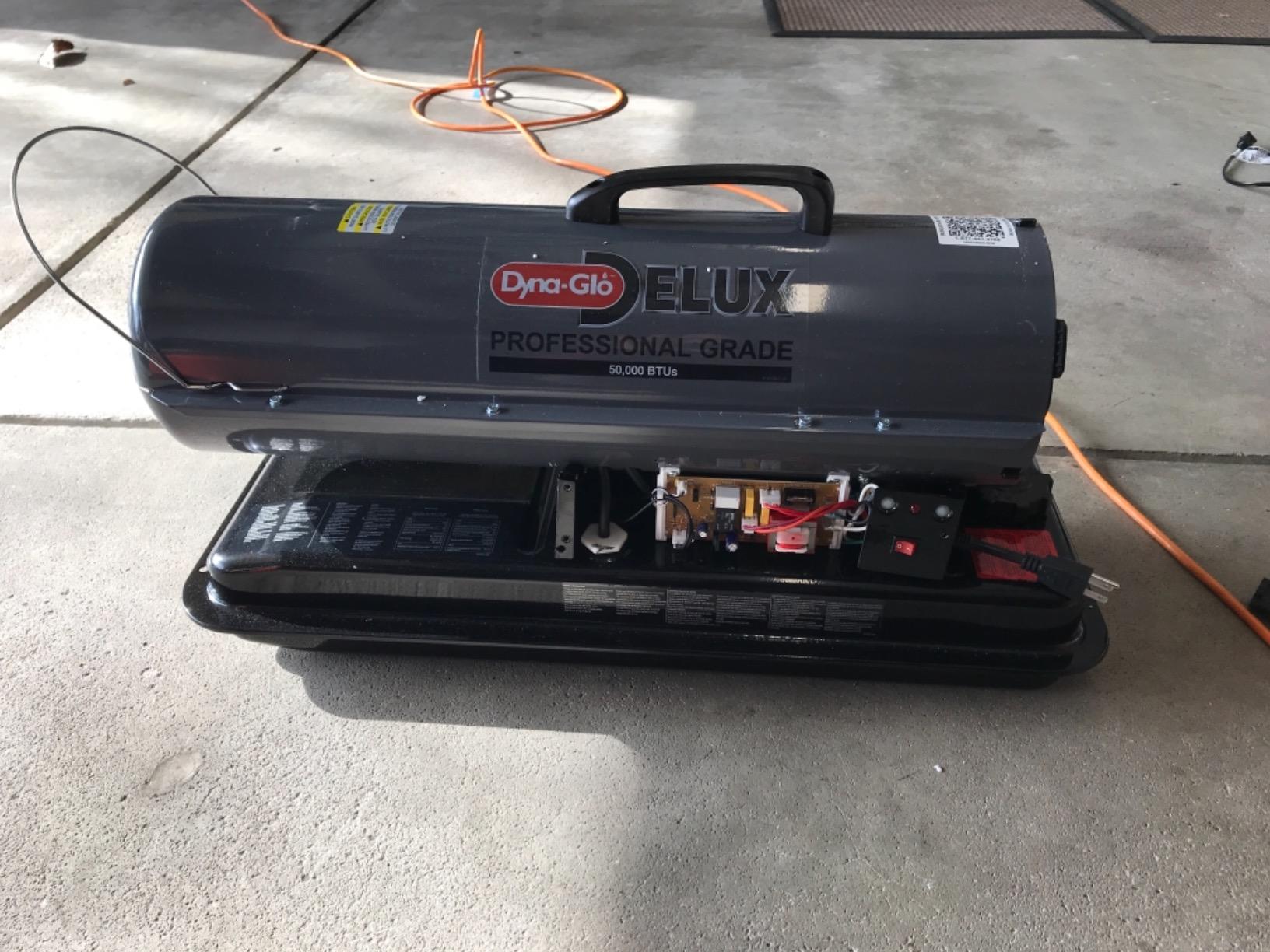 Dyna-Glo KFA50DGD 50,000 BTU Kerosene Forced Air Heater customer photo 1