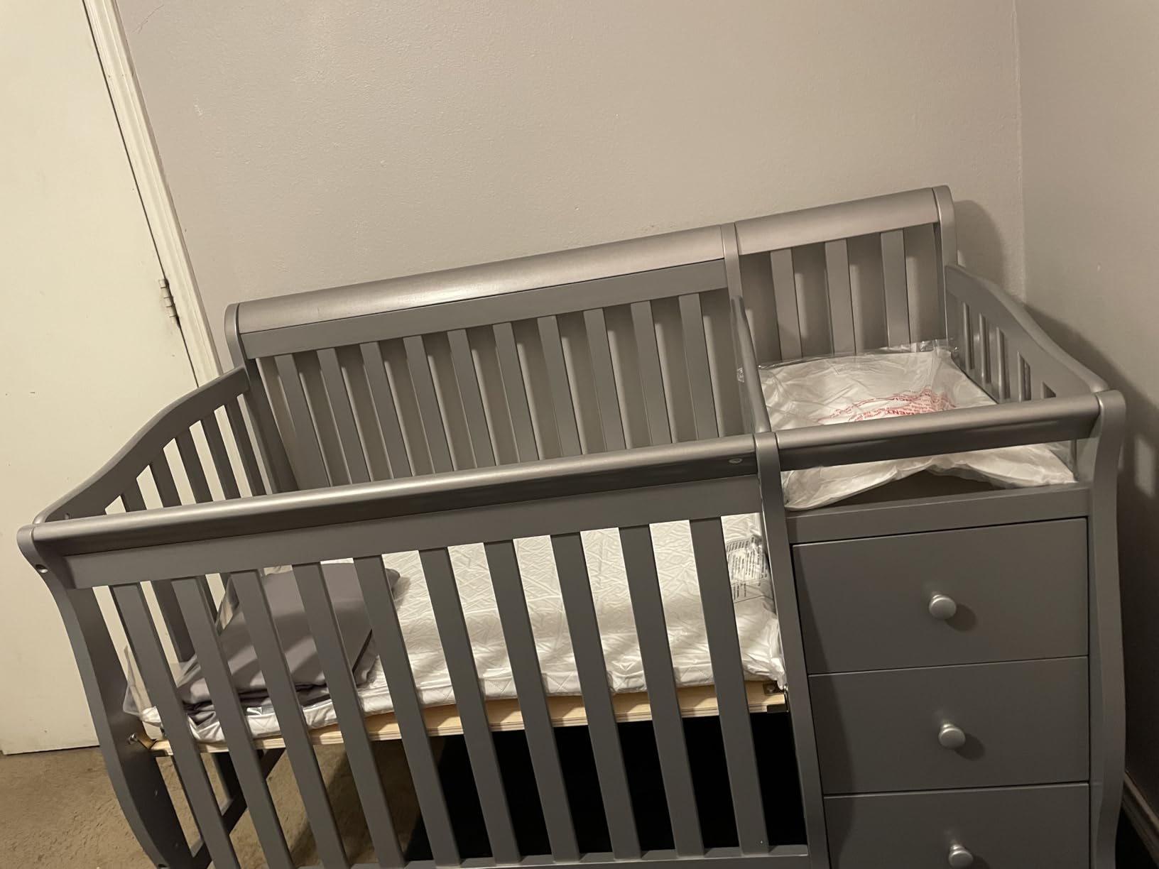 Dream On Me Jayden 4-in-1 Mini Convertible Baby Crib & Changer with Storage in White, Pinewood, GreenGuard Gold & BSA, 1