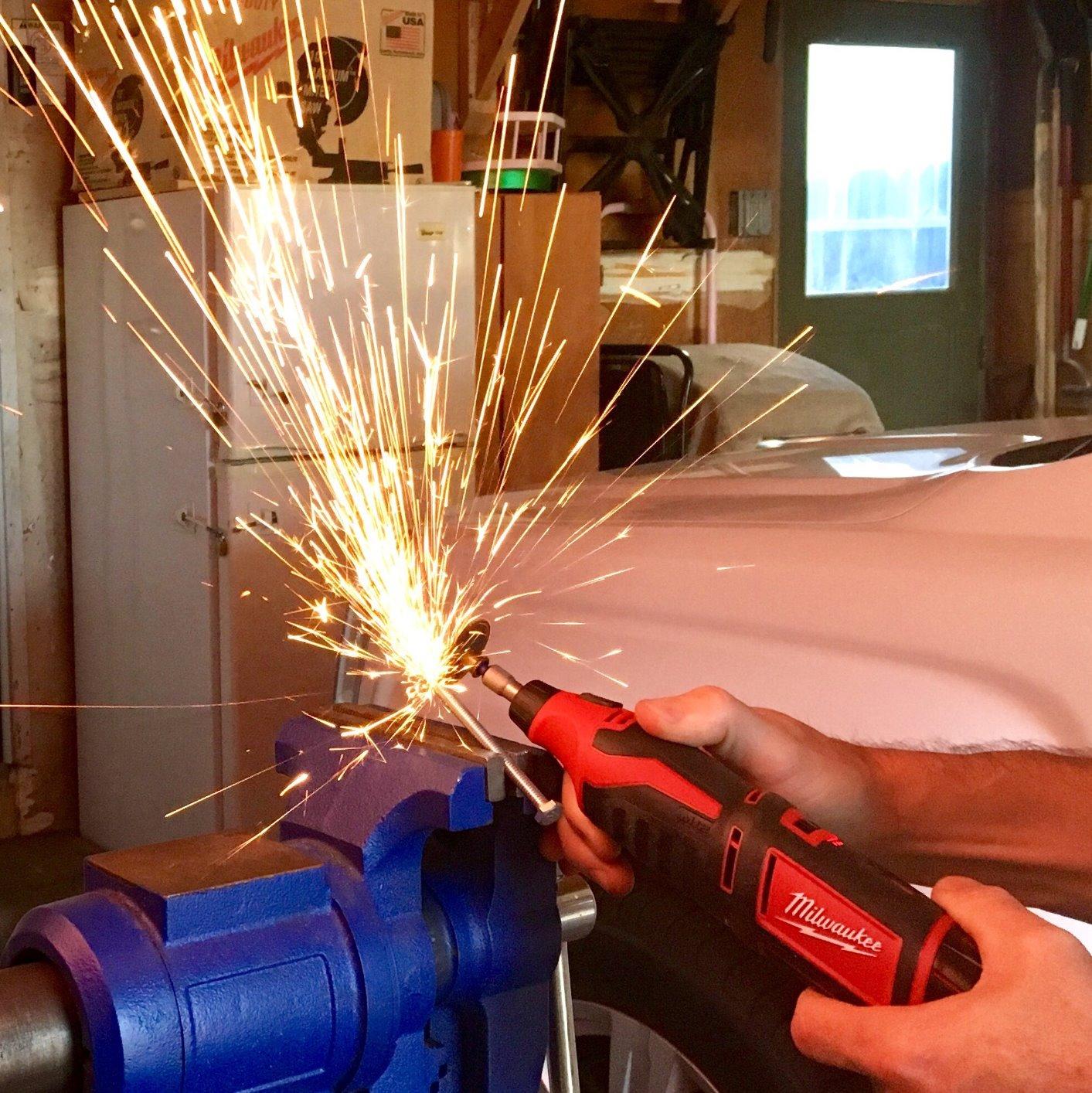 Milwaukee Cordless Rotary Tool, 12.0V customer photo 1