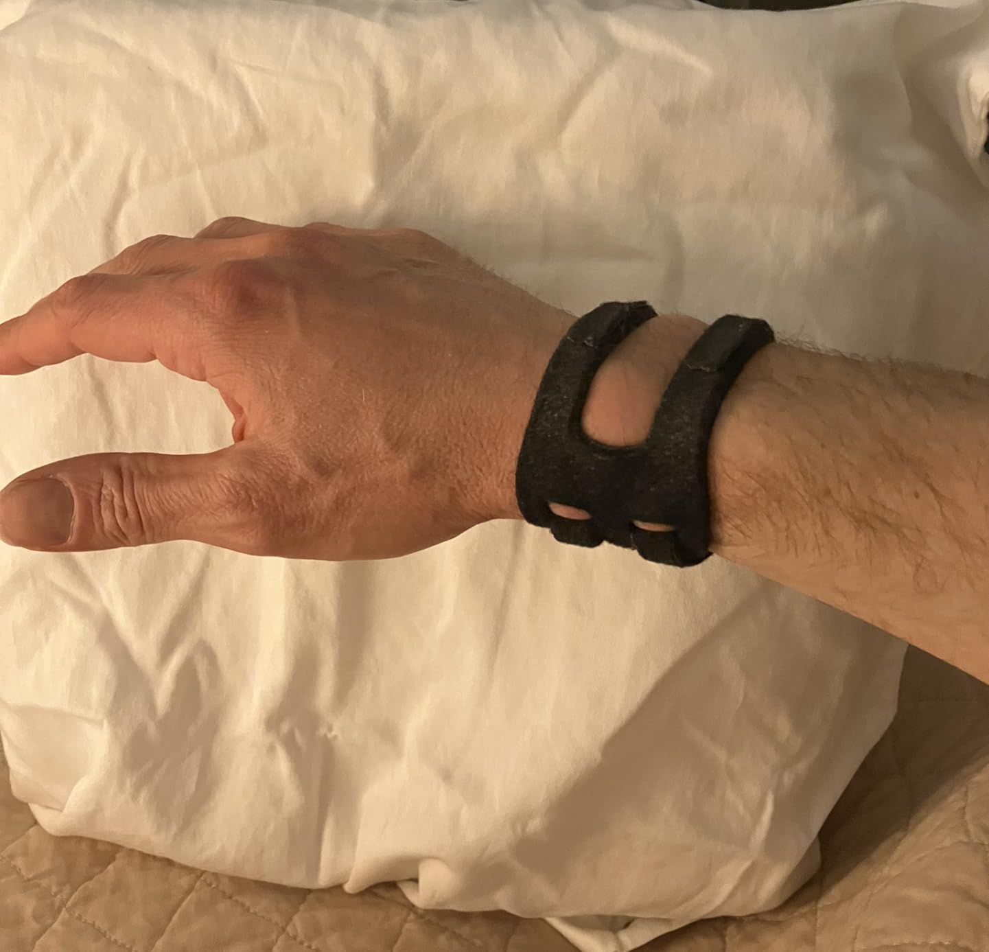 WristWidget Wrist Brace for TFCC Tears, One Size fits most. For Left and Right Wrists, Support for Weight Bearing Strain, Exercise customer photo 1