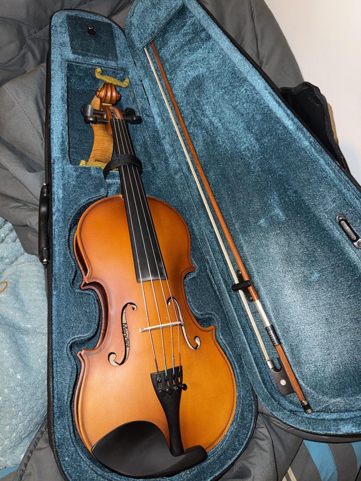 Mendini by Cecilio 15-Inch Solid Wood Viola Set for Beginners - Hand Carved Acoustic Viola Kit with Hard Case, Bow, Rosin, Bridge and Extra Strings (Natural Varnish) customer photo 2
