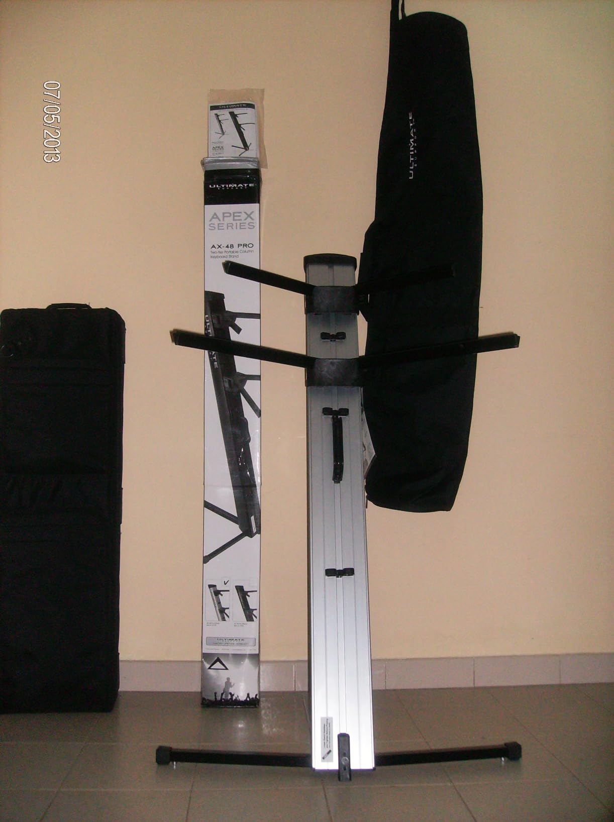 Ultimate Support AX-48 Pro S Apex Column Keyboard Stand - Silver customer photo 1