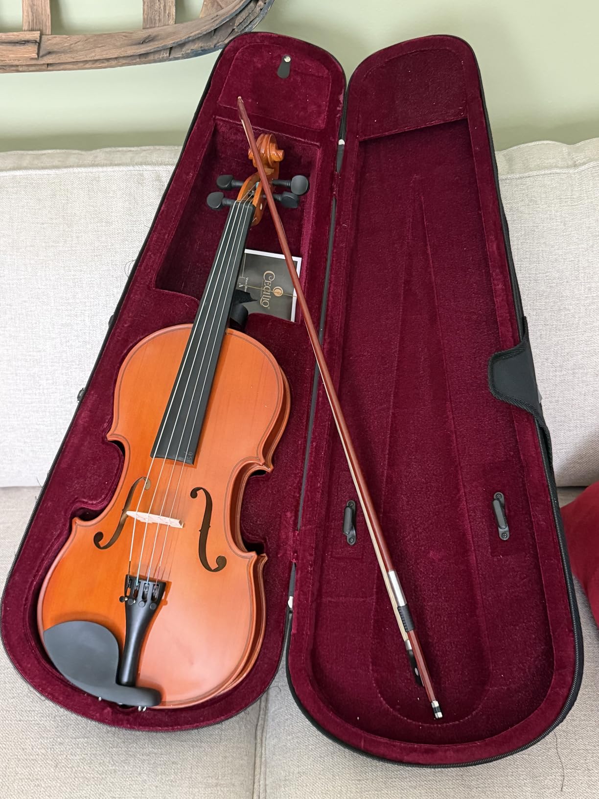 Mendini by Cecilio 15-Inch Solid Wood Viola Set for Beginners - Hand Carved Acoustic Viola Kit with Hard Case, Bow, Rosin, Bridge and Extra Strings (Satin Antique) customer photo 1